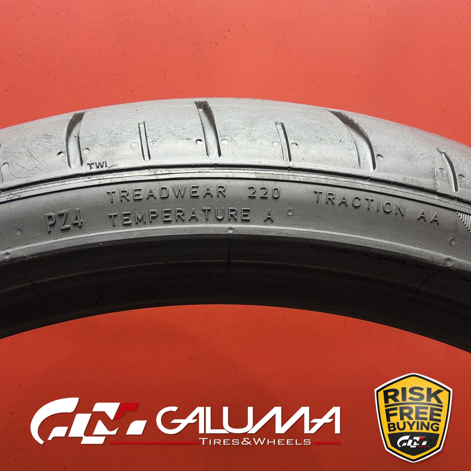 1 Tire LikeNEW Pirelli P-Zero (PZ4) (N1) 235/35ZR20 235/35/20 2353520 88Y #95580