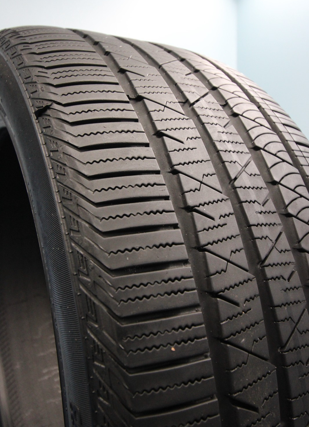 1 Used Continental CrossContact LX Sport NO 275/45R20 275/45/20 2754520 110V