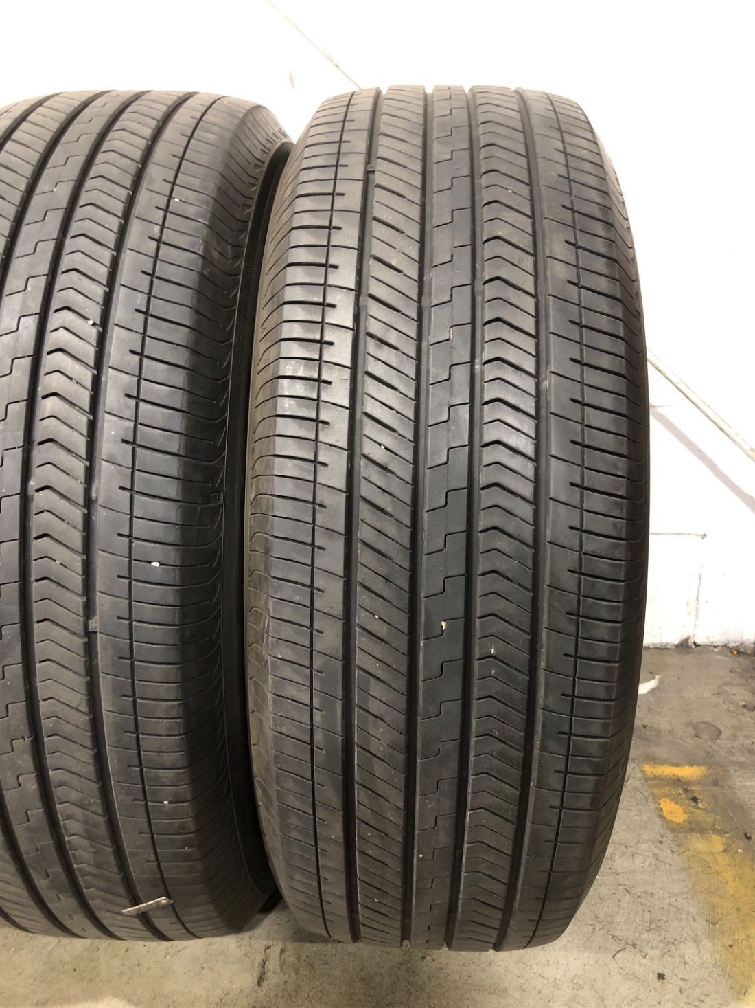 4x P265/60R20 Yokohama Geolandar X-CV G057N 8/32 112 H Used Tires 2656020