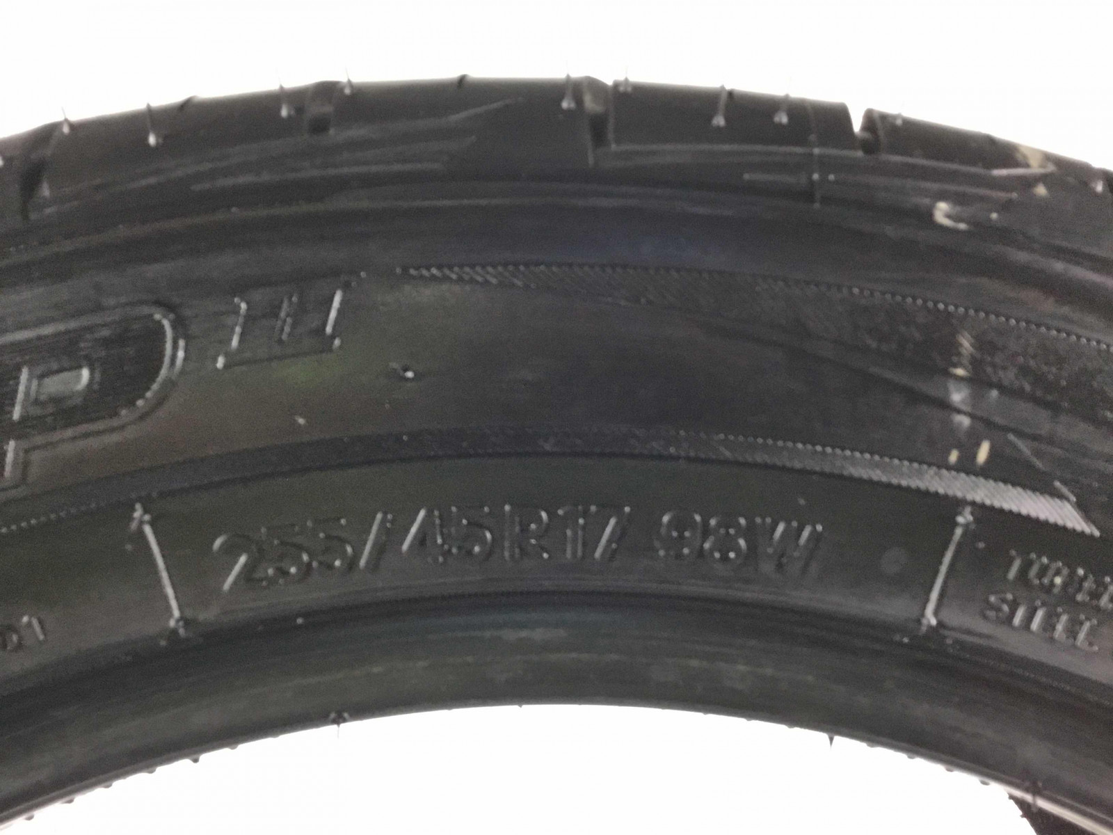 P255/45R17 Toyo Extensa HP II 98 W Used 9/32nds
