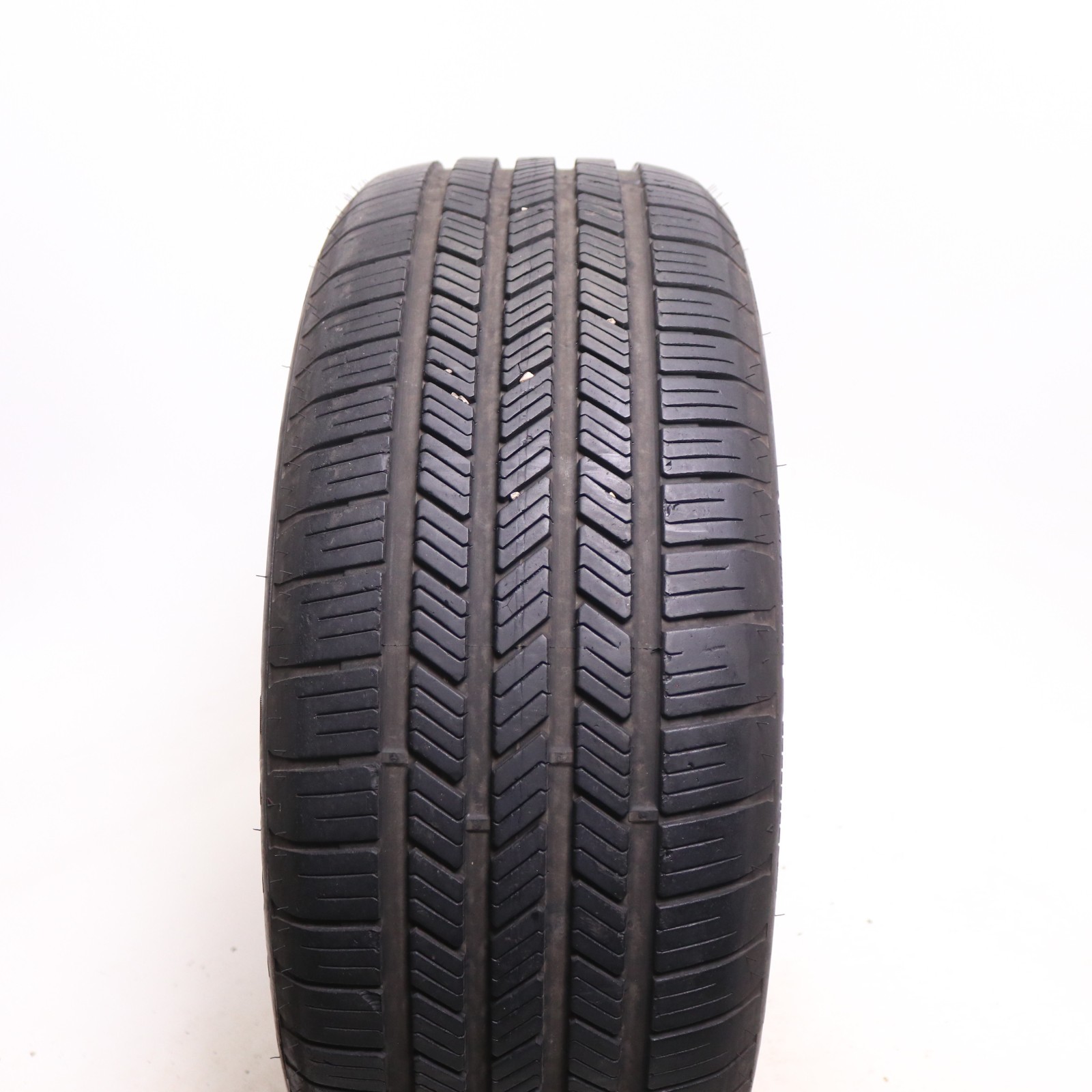 Set of 2 Used 235/45R19 Goodyear Eagle LS 2 MOExtended Run Flat – 95H – 9-10/32