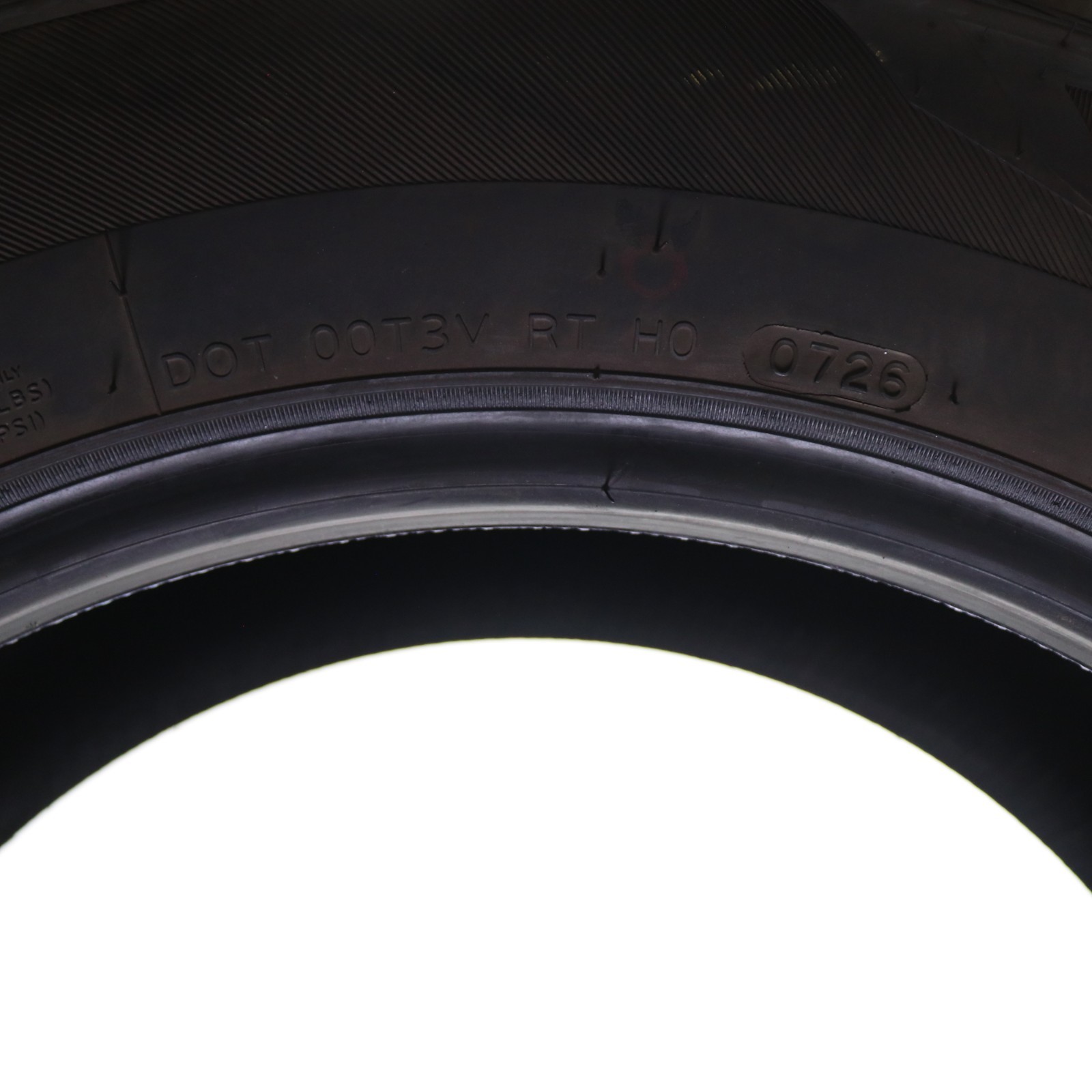 Set of 2 Used 235/60R18 Hankook DynaPro HP2 – 103H – 6.5-7/32 No Repairs