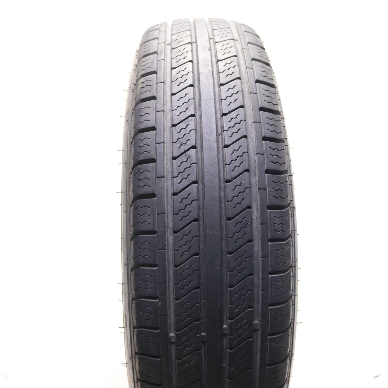 Used ST 235/80R16 Carlstar Radial Trail HD – N/A – 7.5/32 No Repairs