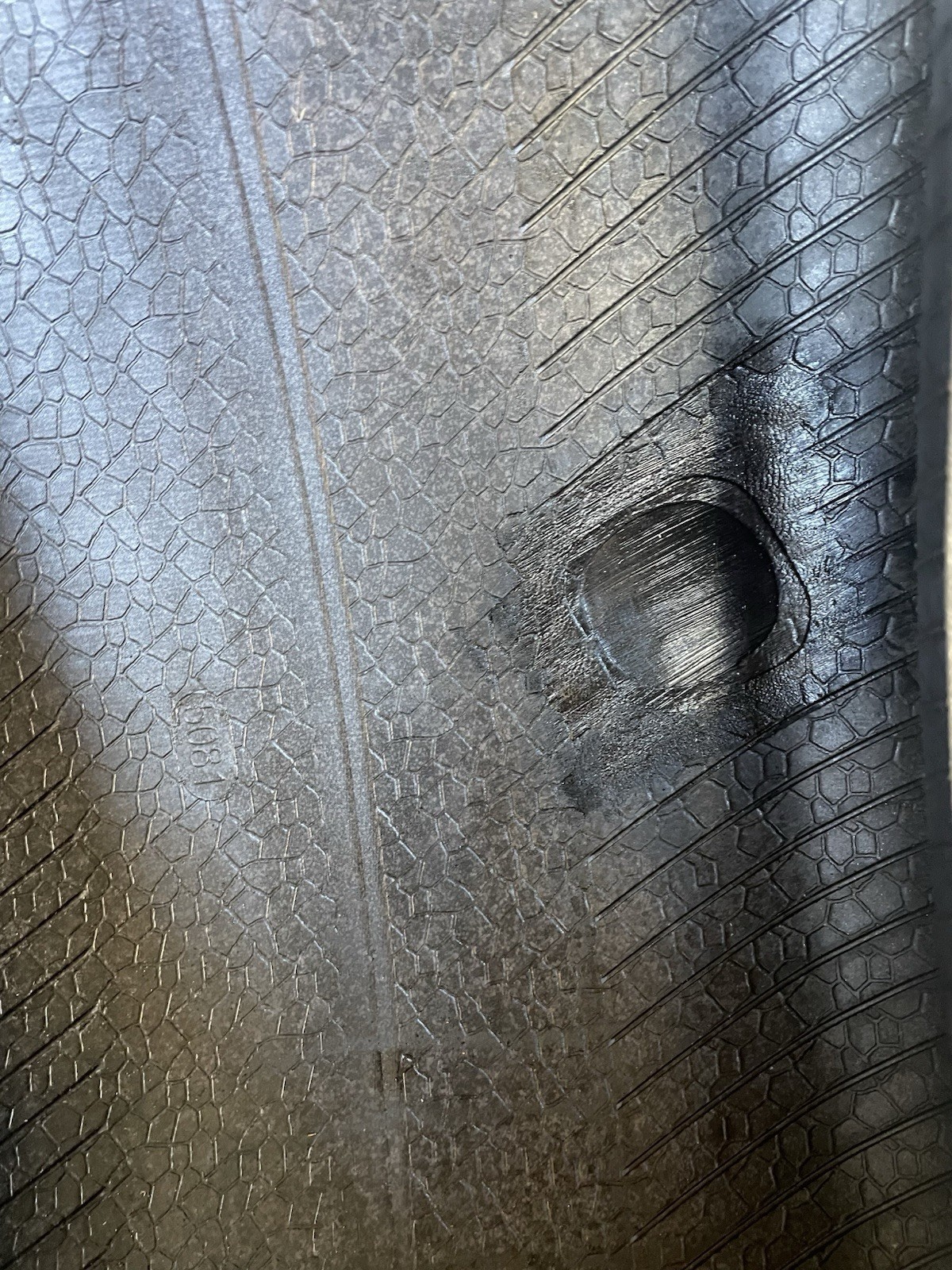 Used Continental ExtremeContact DWS06 Plus 275/40R21 9/32″