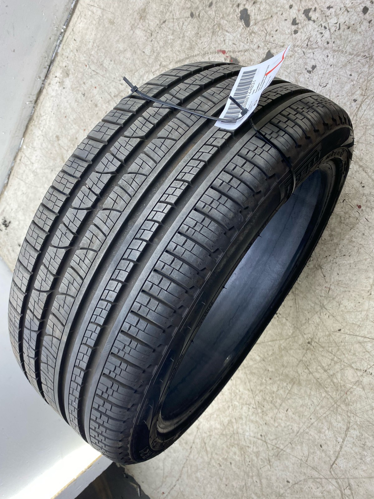265/40/R21 PIRELLI SCORPION VERDE ALL SEASON 105V 10/32NDS DATECODE 5023