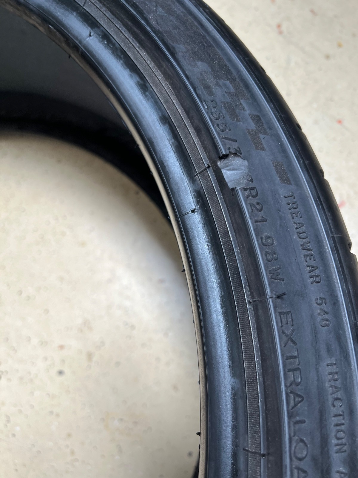 1 – 255/35ZR21 XL (98W) Michelin Pilot Sport All Season 4 Acoustic (T0) – 4156