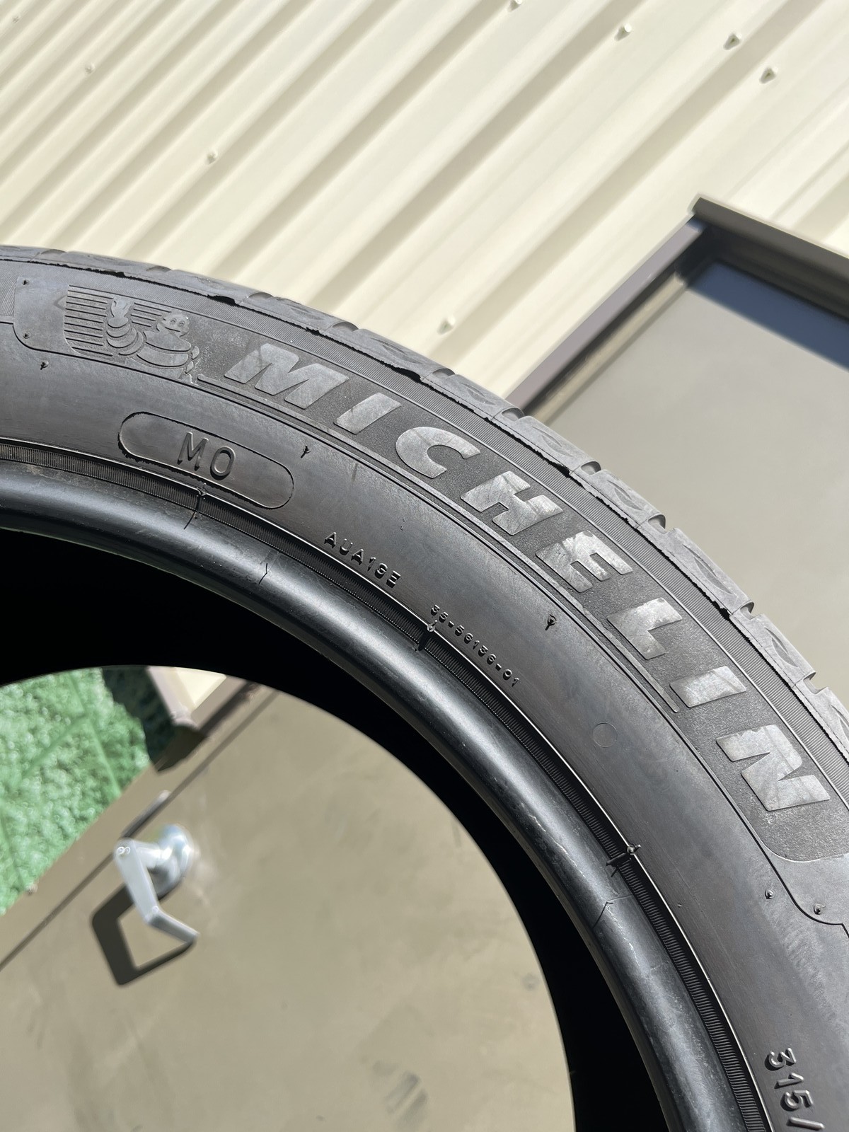 Set Of 2 Michelin Primacy Tour A/S MO 315/40R21 111H DOT.1323 7/32 NO Patch
