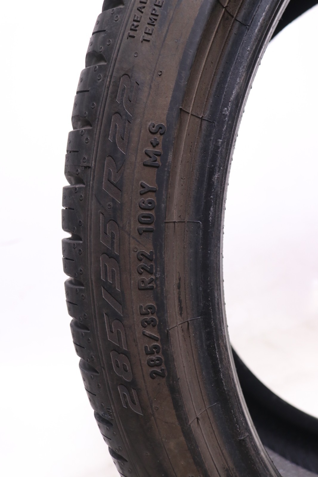 Set of 2 Used 285/35R22 Pirelli Scorpion Zero TO Elect PNCS – 106Y – 4.5-5.5/32