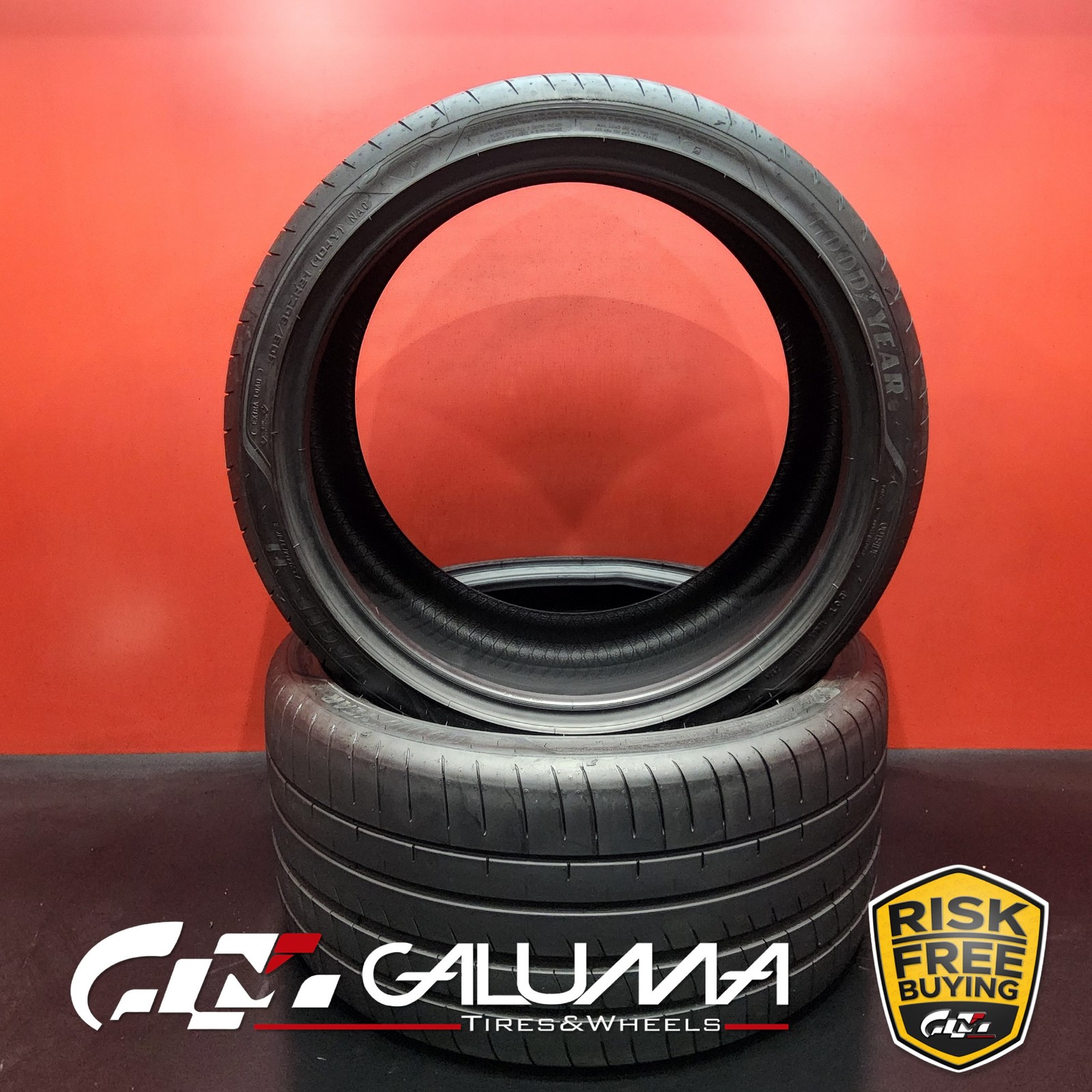 Set of 2 Tires LikeNEW Goodyear Eagle F1 Asymmetric 3 305/30ZR21 305/30/21 88203