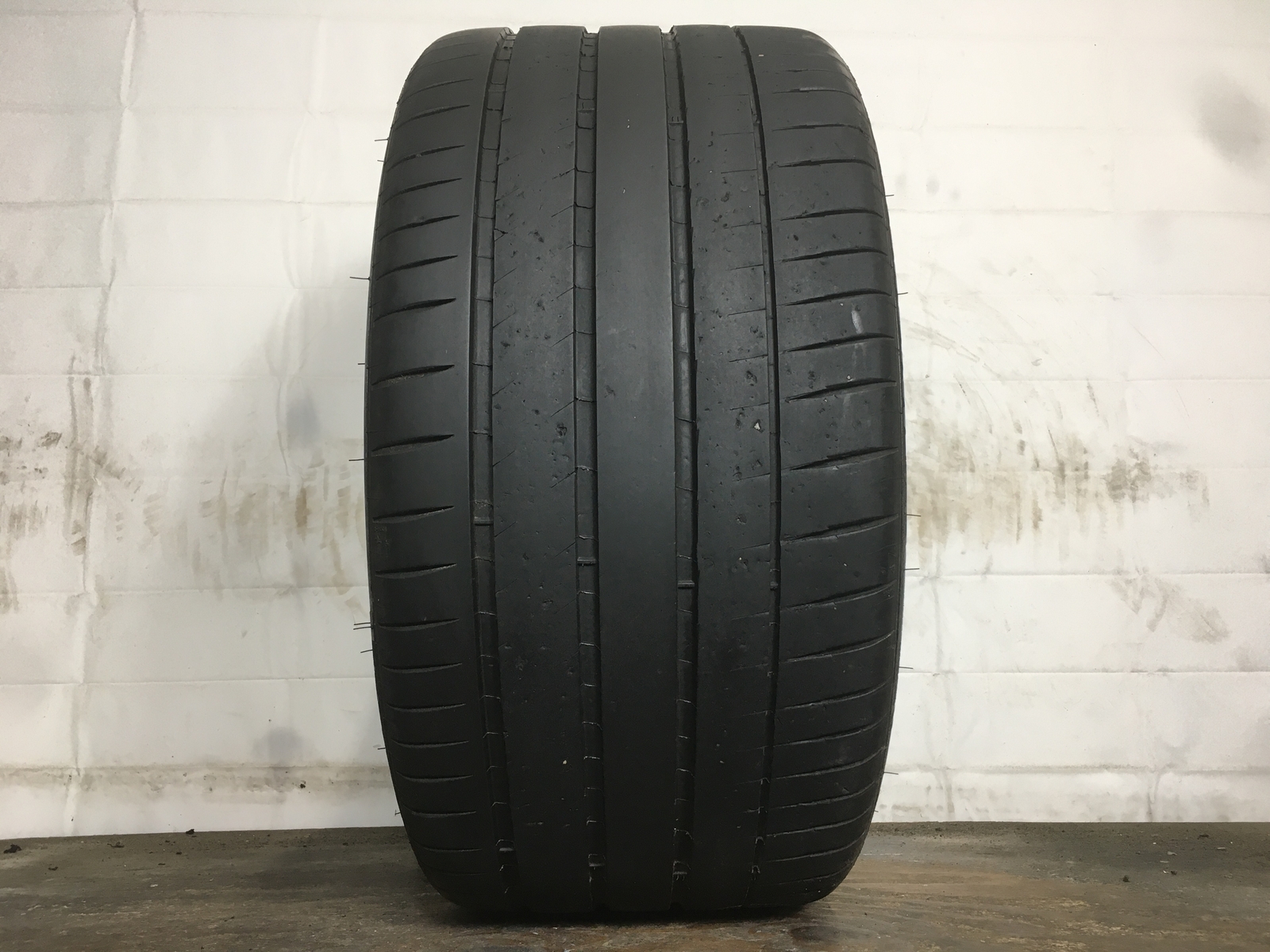 [1] Michelin Pilot Sport 4S P315/30ZR22 315 30 22 Tire 6.5-7.0/32