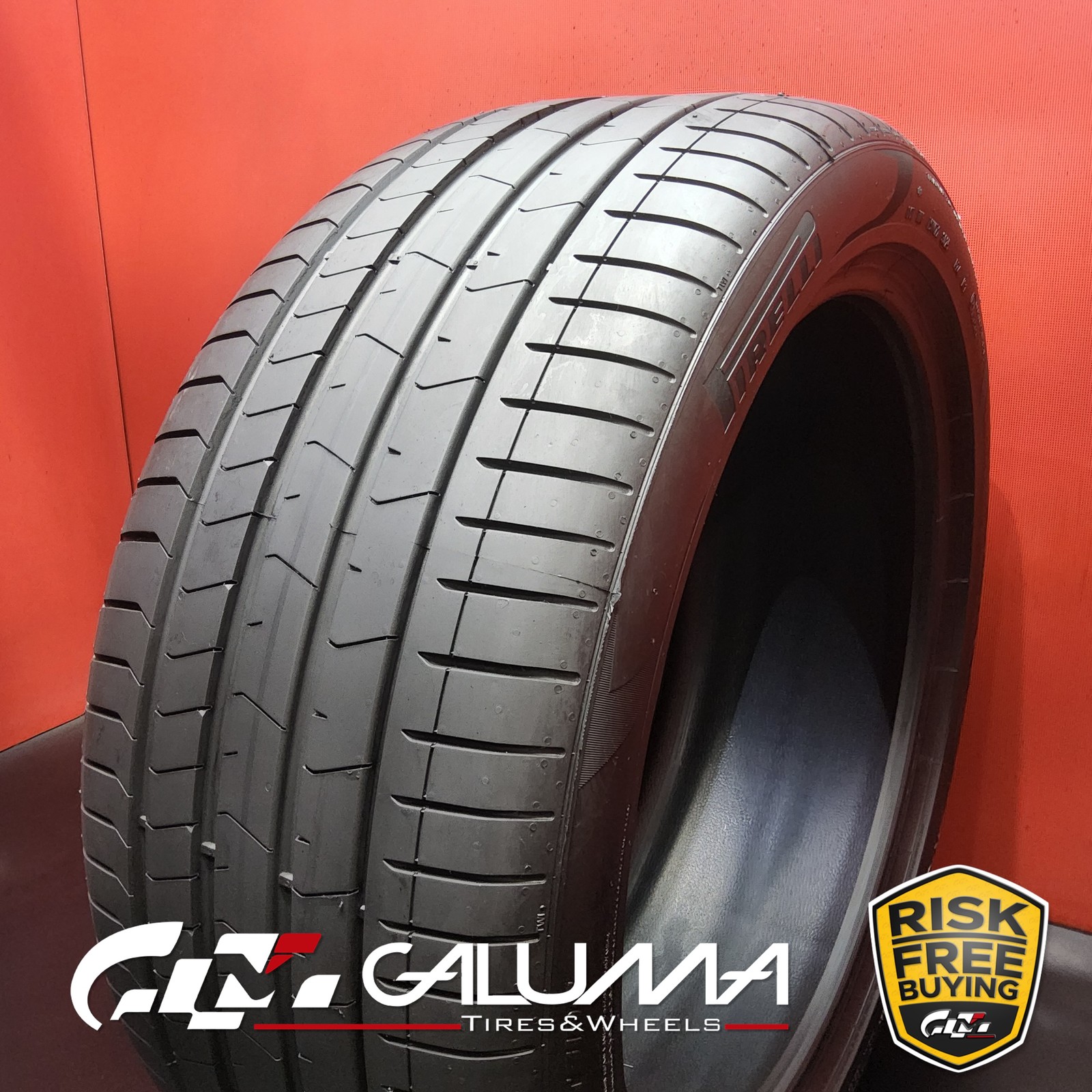 1 Tire LikeNEW Pirelli P-Zero (PZ4) RunFlat ★ XL 275/40R20 275/40/20 106W #95911
