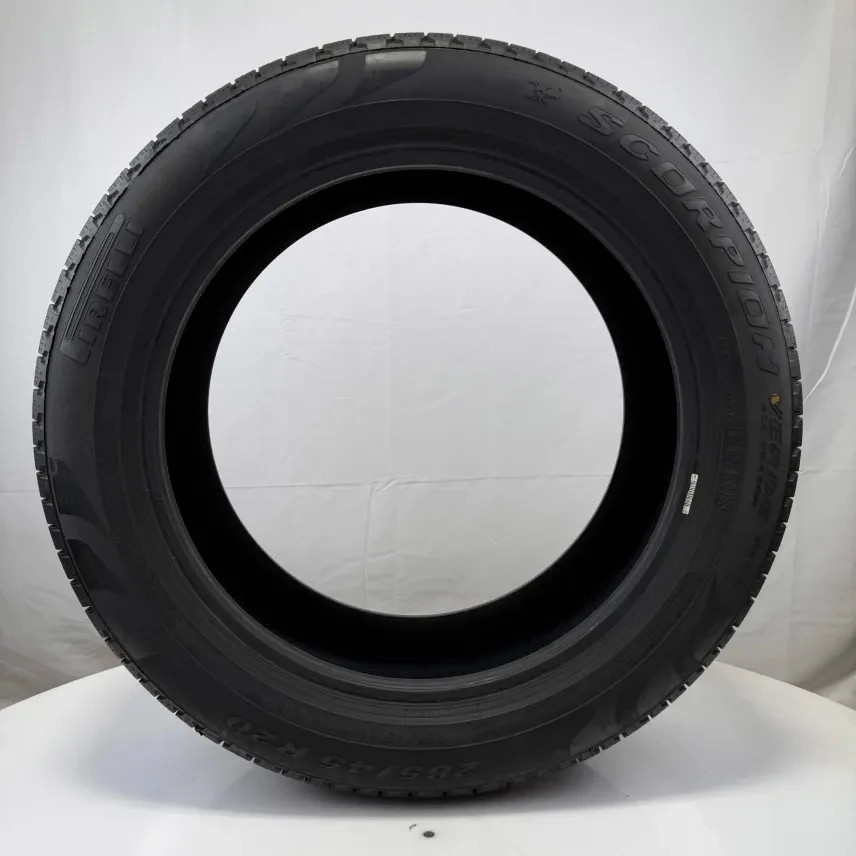 Used 285/45R20 Pirelli Scorpion Verde Run Flat AOE1 112H 10/32 (DOT 25)
