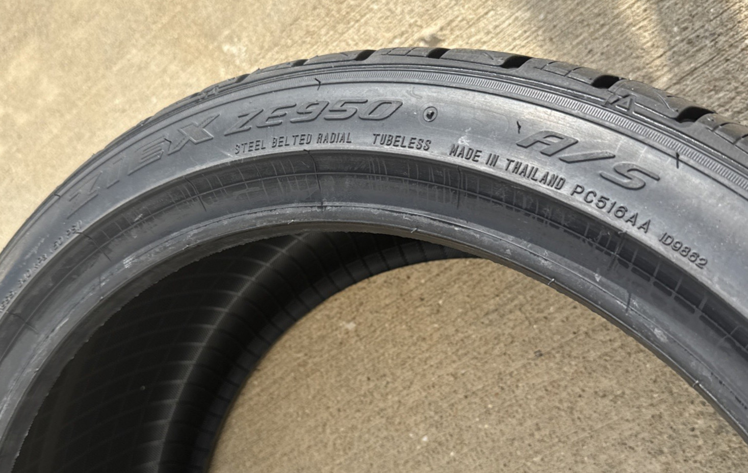Falken Ziex ZE950 A/S 225/40R18XL 92W Tire 225 40 18 (Only 1PC)