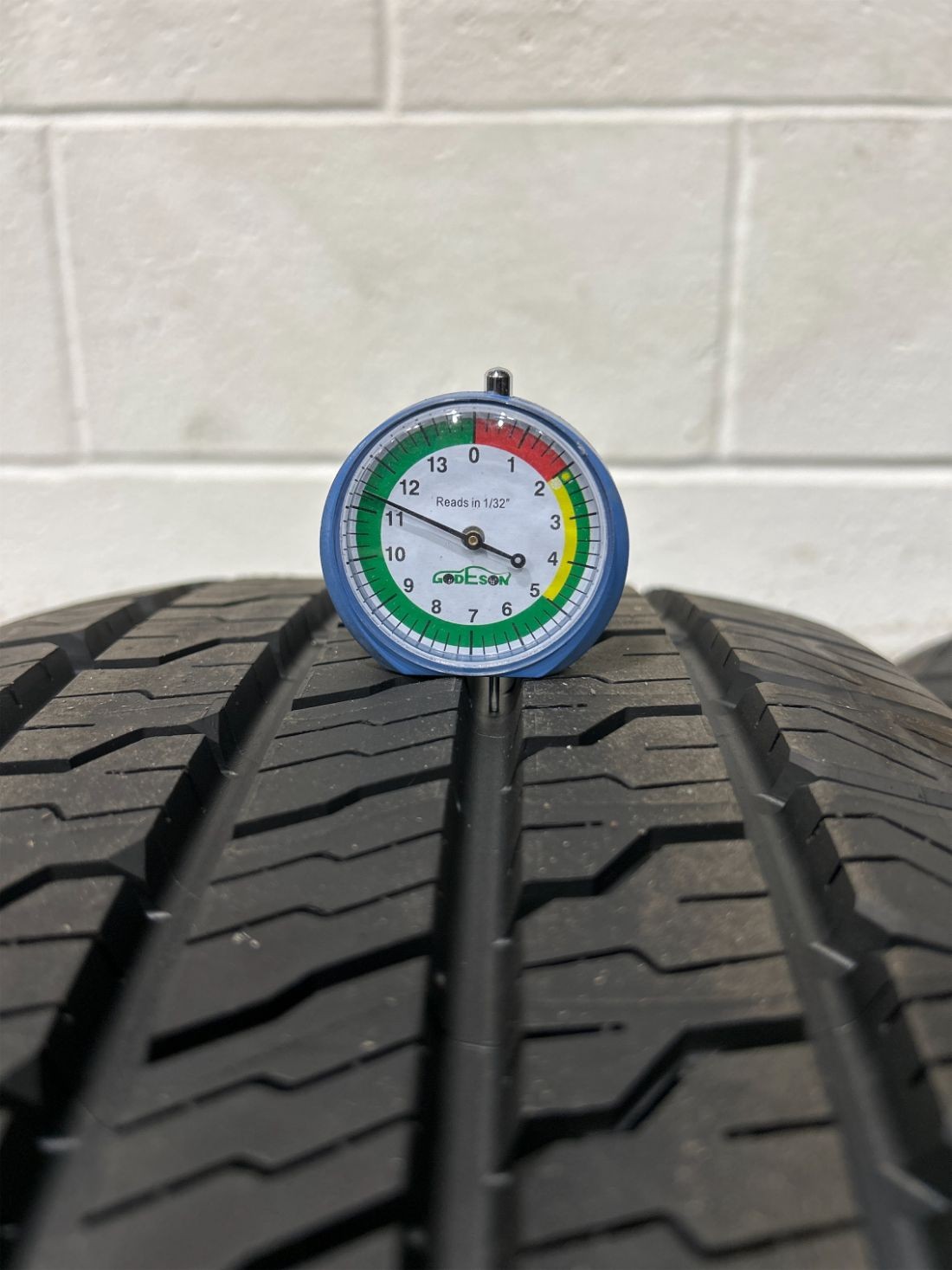 4x P275/60R20 Goodyear wrangler Territory HT 11/32 115 H New Tires 2756020