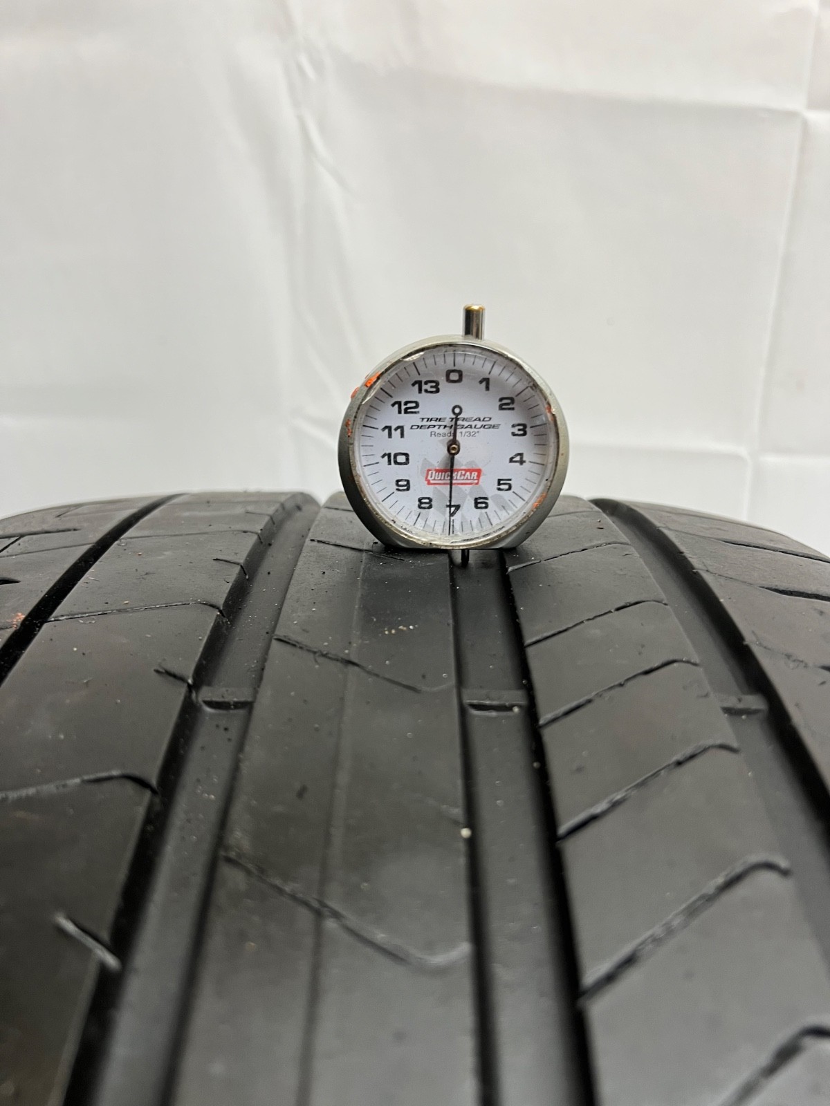 1 – NICE 285/35ZR20 XL (104Y) Pirelli P Zero PZ4 (*) BMW OEM – 1095