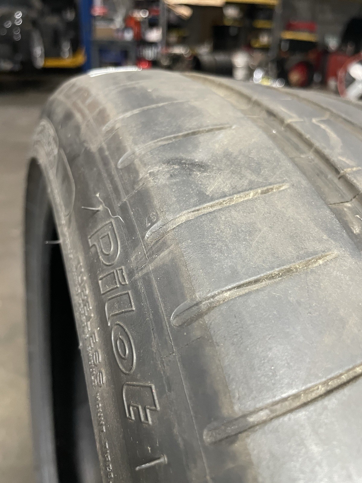 2x 265/35R20 Michelin Pilot Super Sport 6-7/32nds 99Y Used Tires 2653520 2021