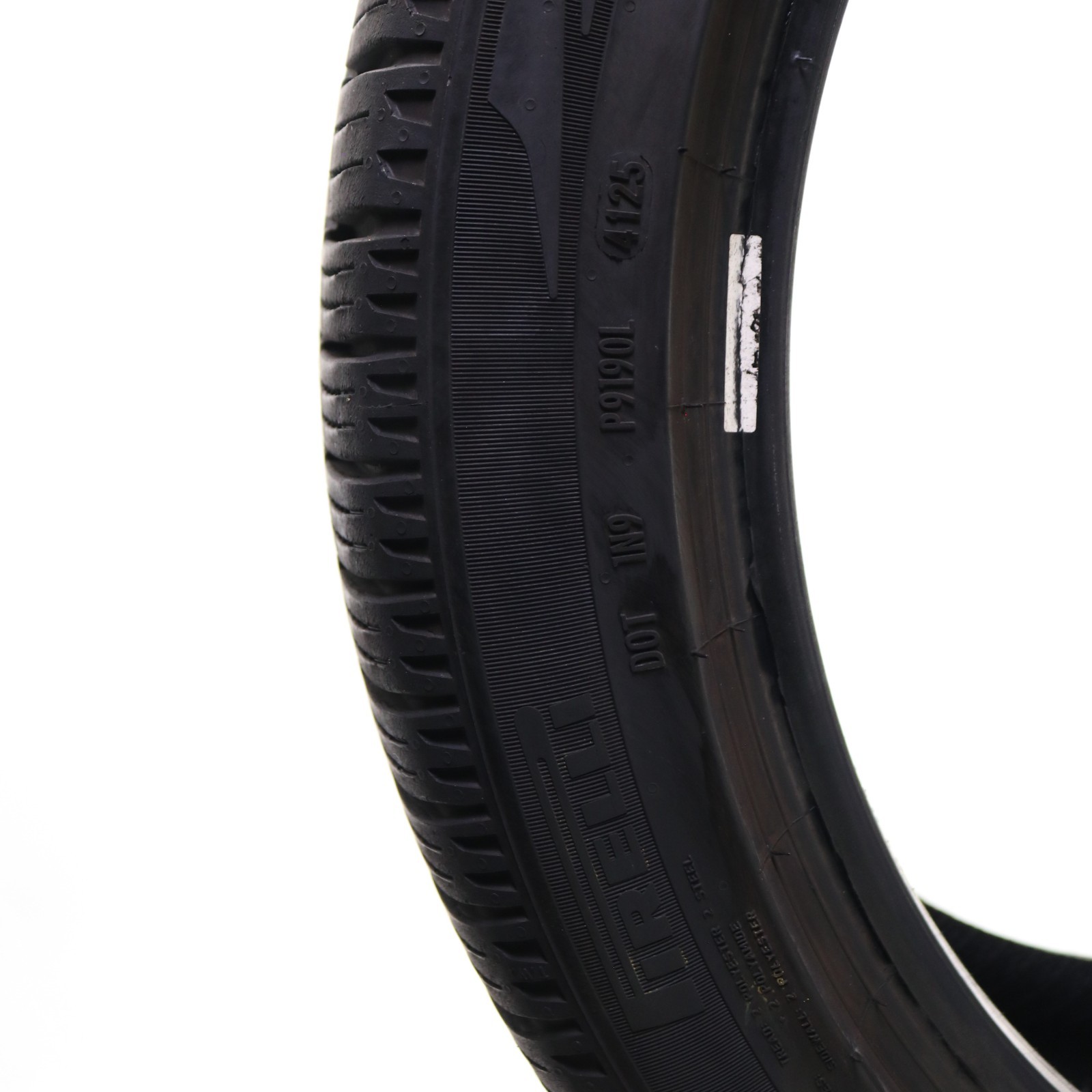 Set of 4 Used 235/45R19 Pirelli Scorpion AS Plus 3 – 95H – 10-10.5/32 No Repairs