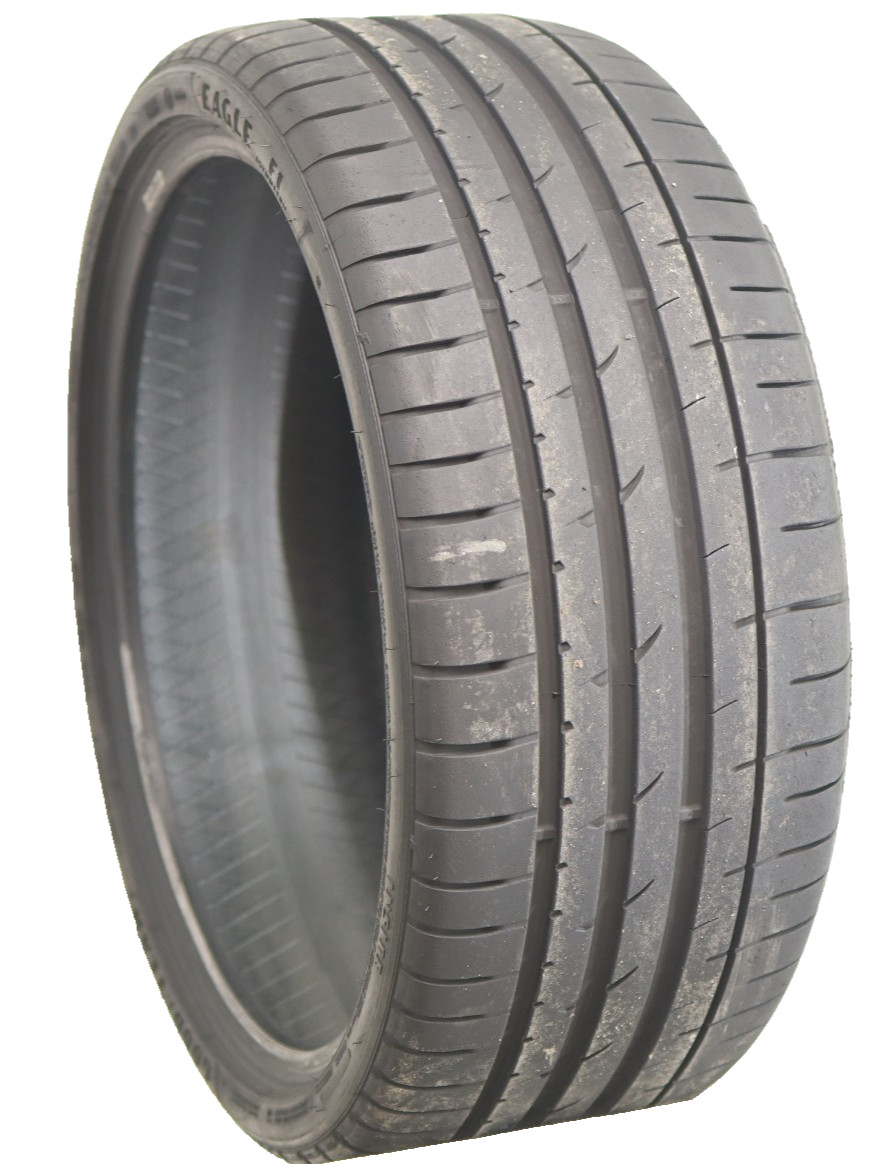 235/35ZR20 Goodyear Eagle F1 Porsche NO 88Y 8/32 DOT 4721 1J08