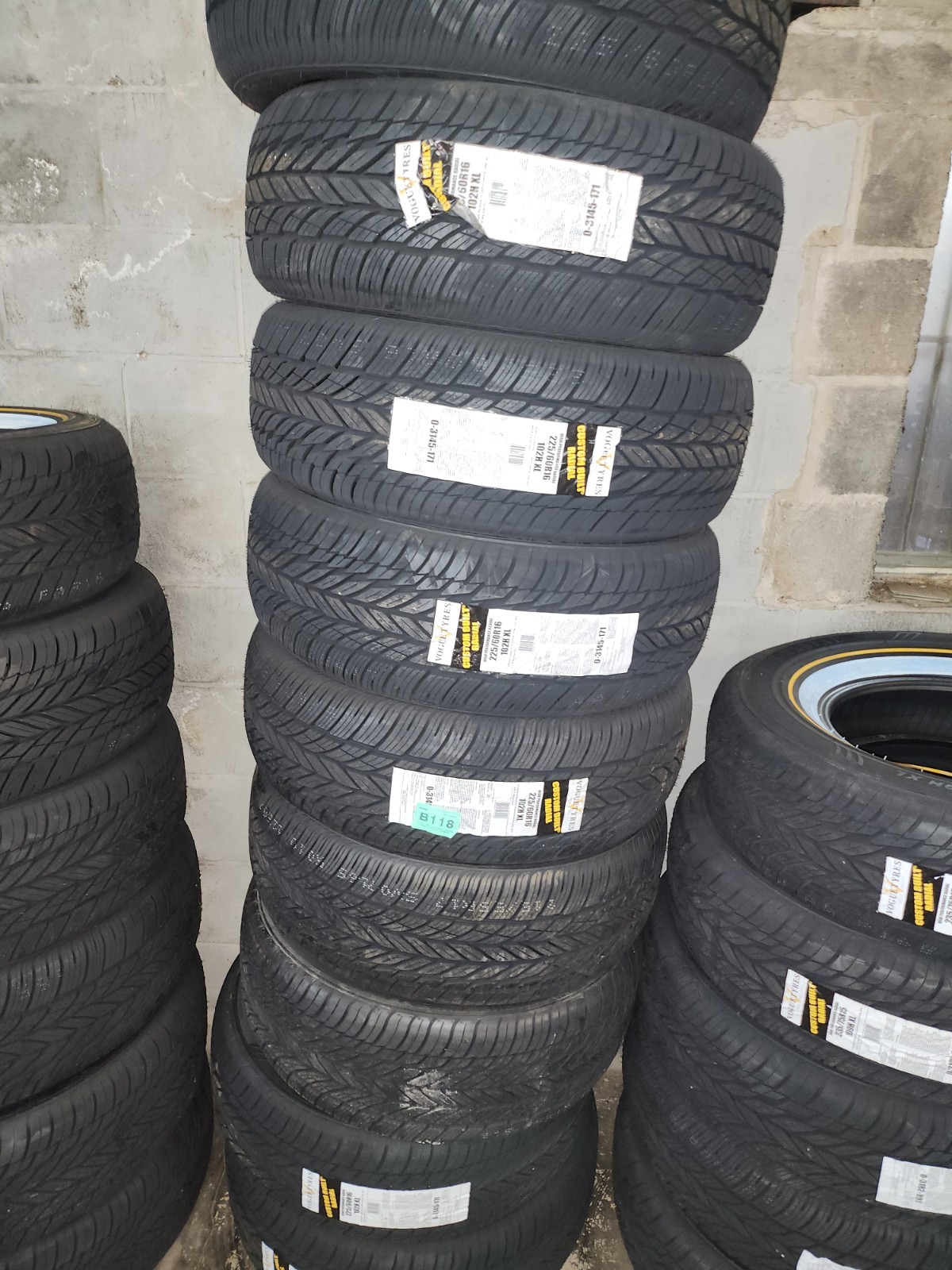 Vogue Custom Built Radial VII 235/70R15 Tire