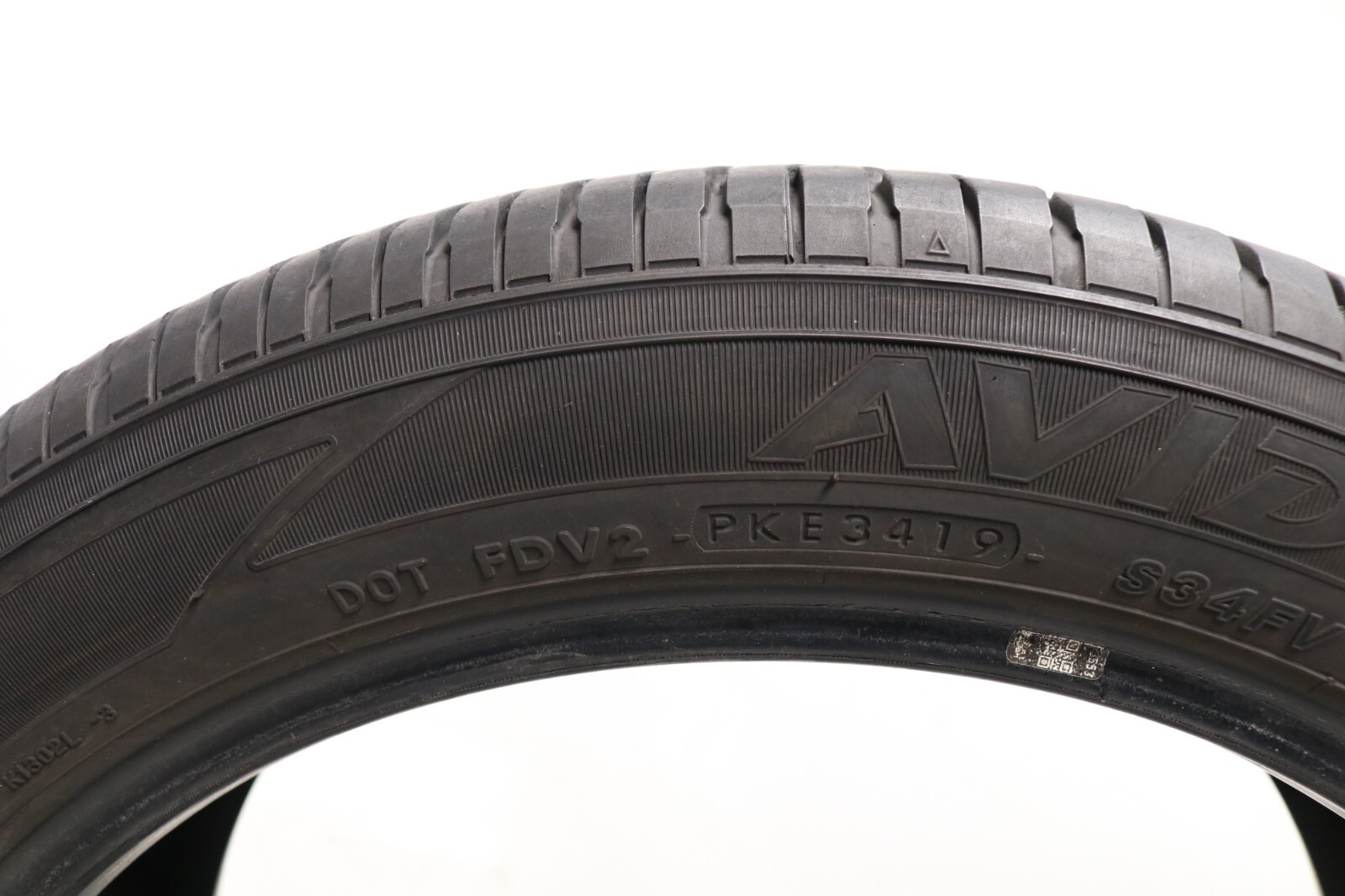 Set of 4 Used 215/50R18 Yokohama Avid S34FV – 92V – 7-8/32