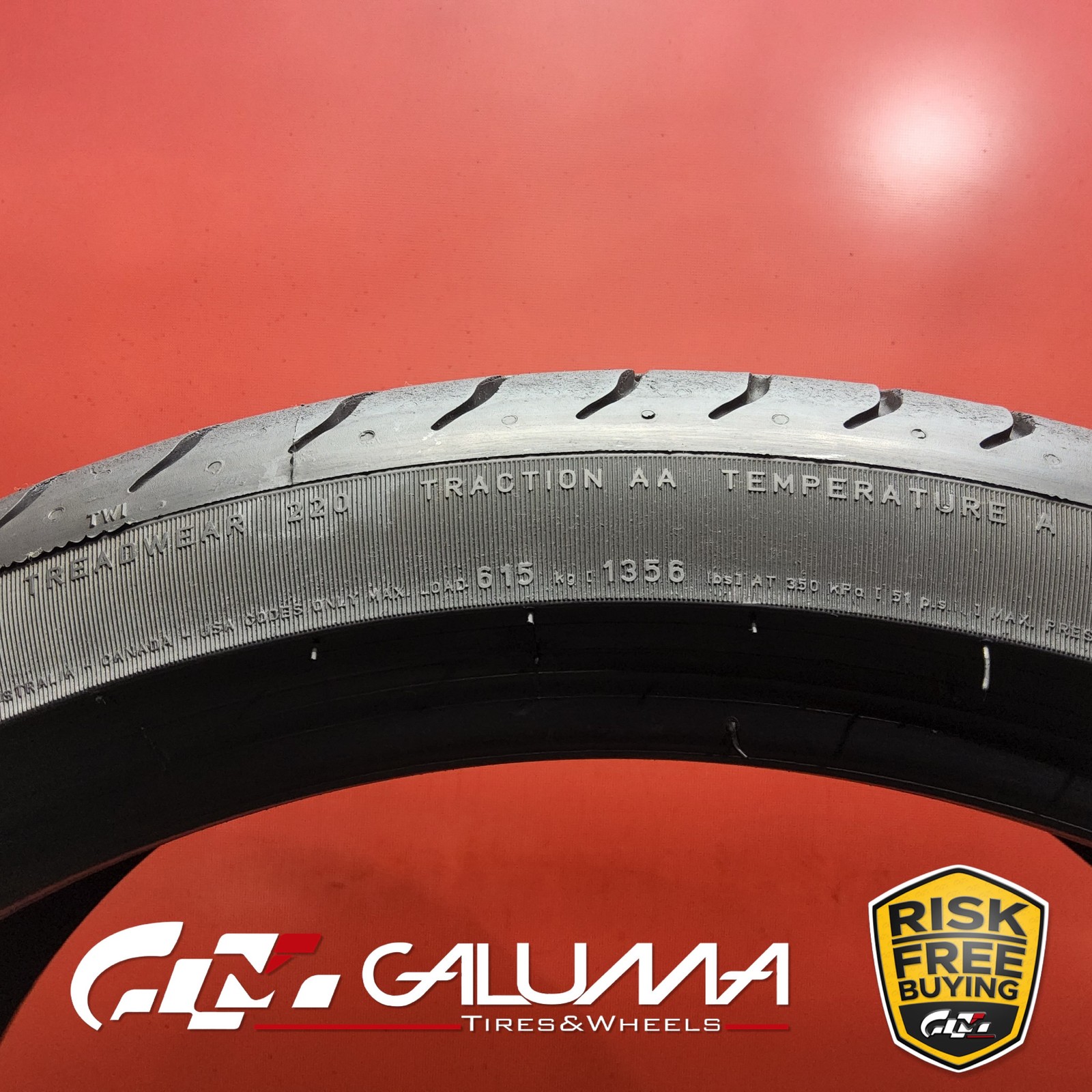 1 (One) Tire Pirelli P Zero (N1) 245/35ZR20 245/35/20 2453520 97Y #94221