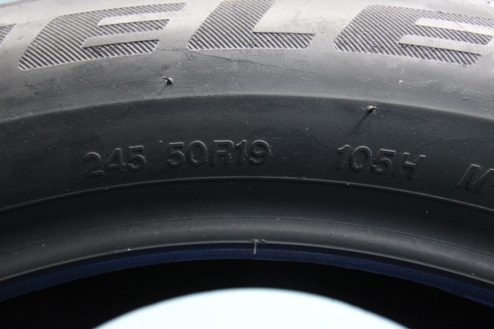 1 Used Bridgestone Dueler H/P Sport A/S RFT RSC 245/50R19 245/50/19 2455019 105H