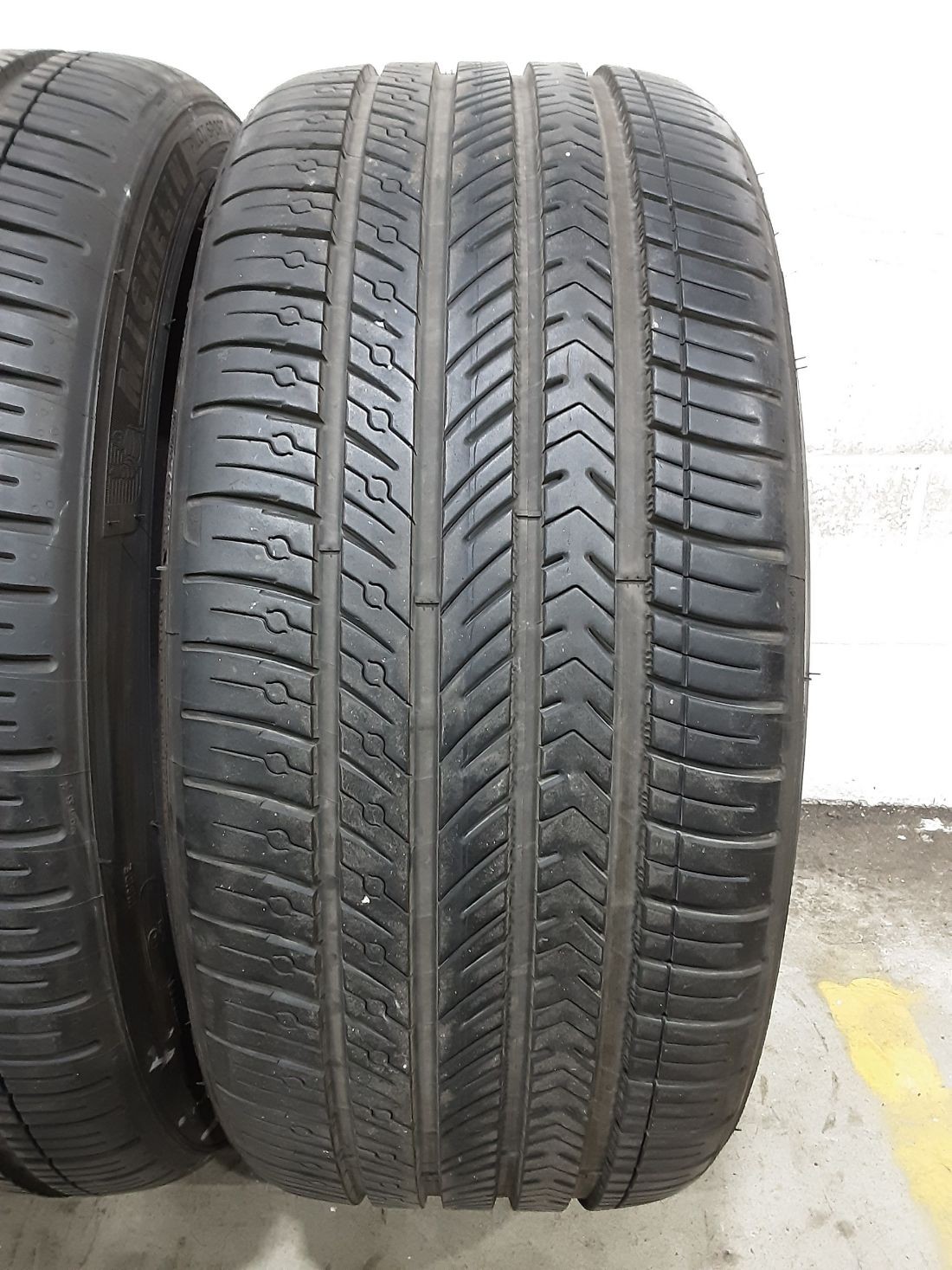2x P255/35R21 Michelin Pilot Sport A/S 4 TO 9/32 98 W Used Tire 2553521