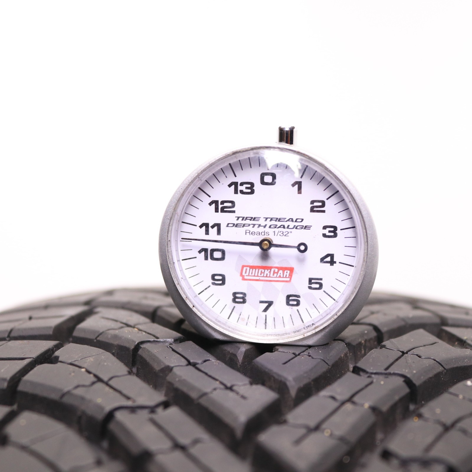 Set of 2 Used 235/60R18 Goodyear Assurance WeatherReady 2 – 107V – 9.5-10.5/32