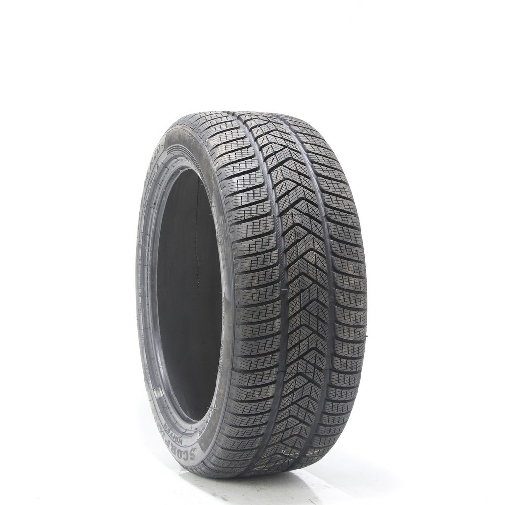 New 255/45R20 Pirelli Scorpion Winter 105V – 10/32