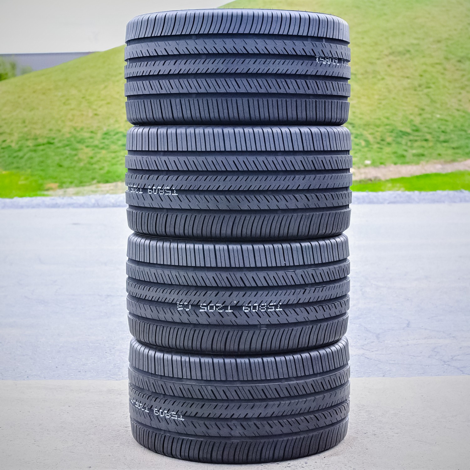 4 Tires Atlas Force UHP 295/30R22 103V XL AS A/S Performance Tire