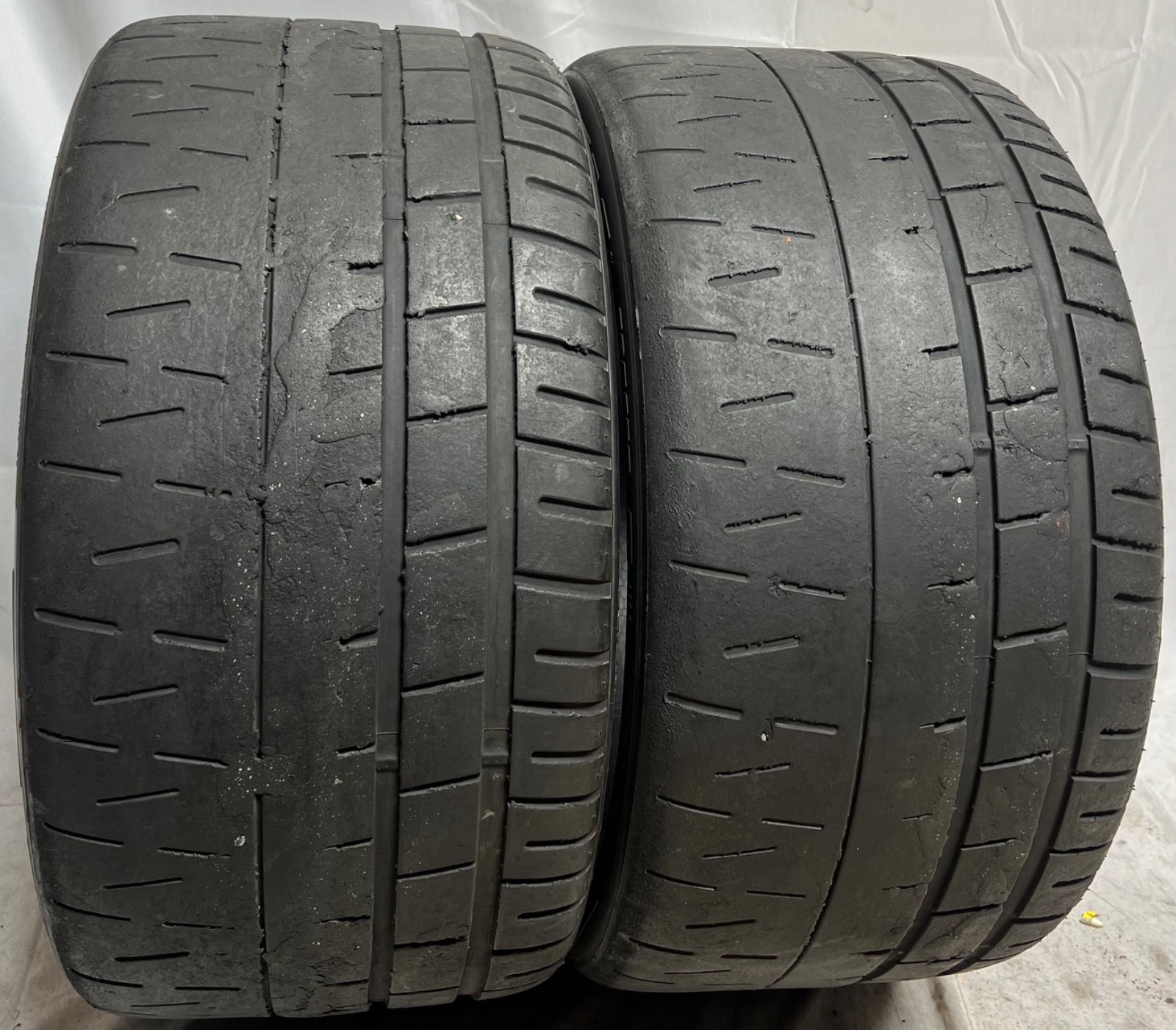 2 – NO REPAIRS 305/30ZR20 XL (103Y) Pirelli P Zero Trofeo R (MC1) McLaren – 7134
