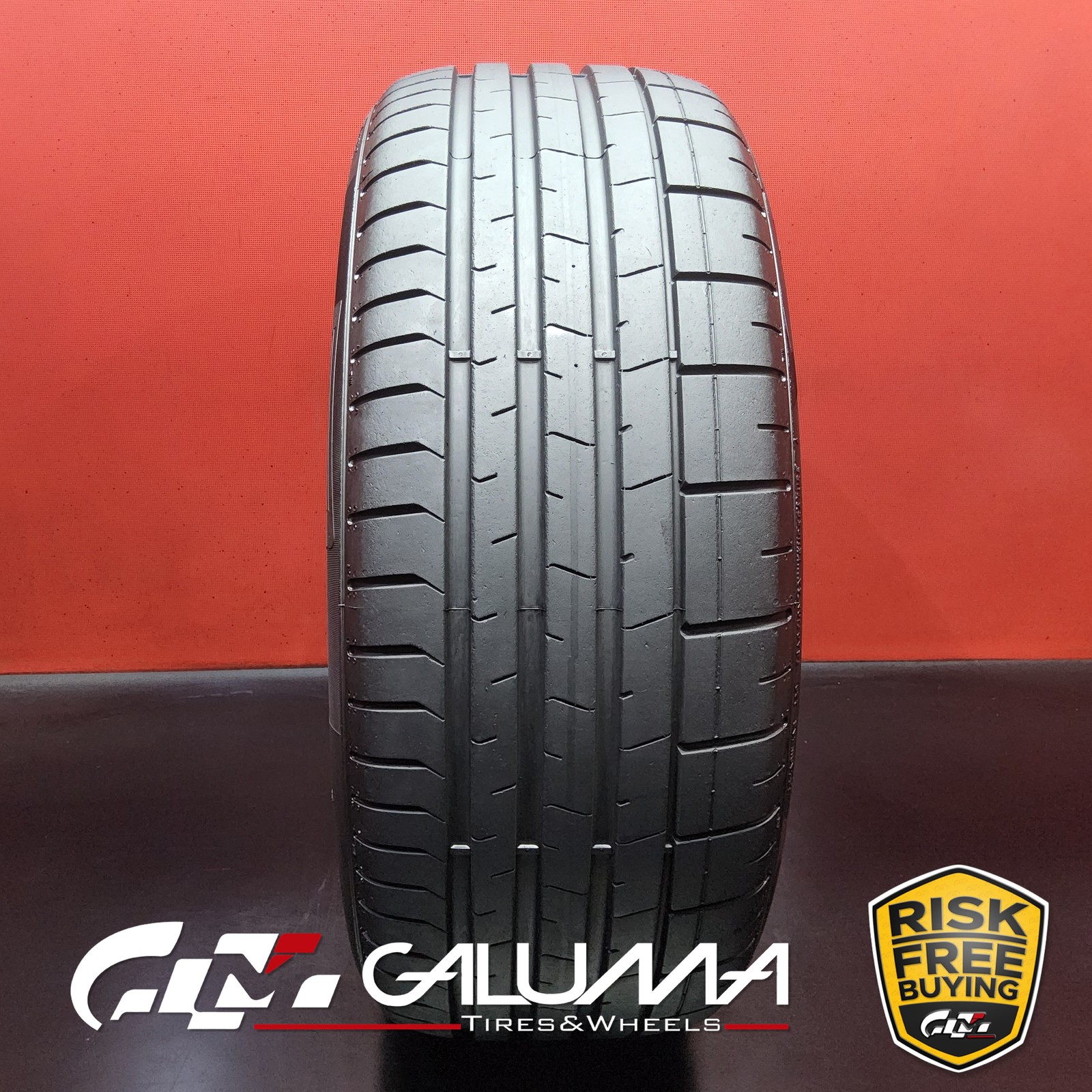 1 Tire LikeNEW Pirelli P Zero (N1) 235/45ZR18 235/45/18 2354518 94Y #95946