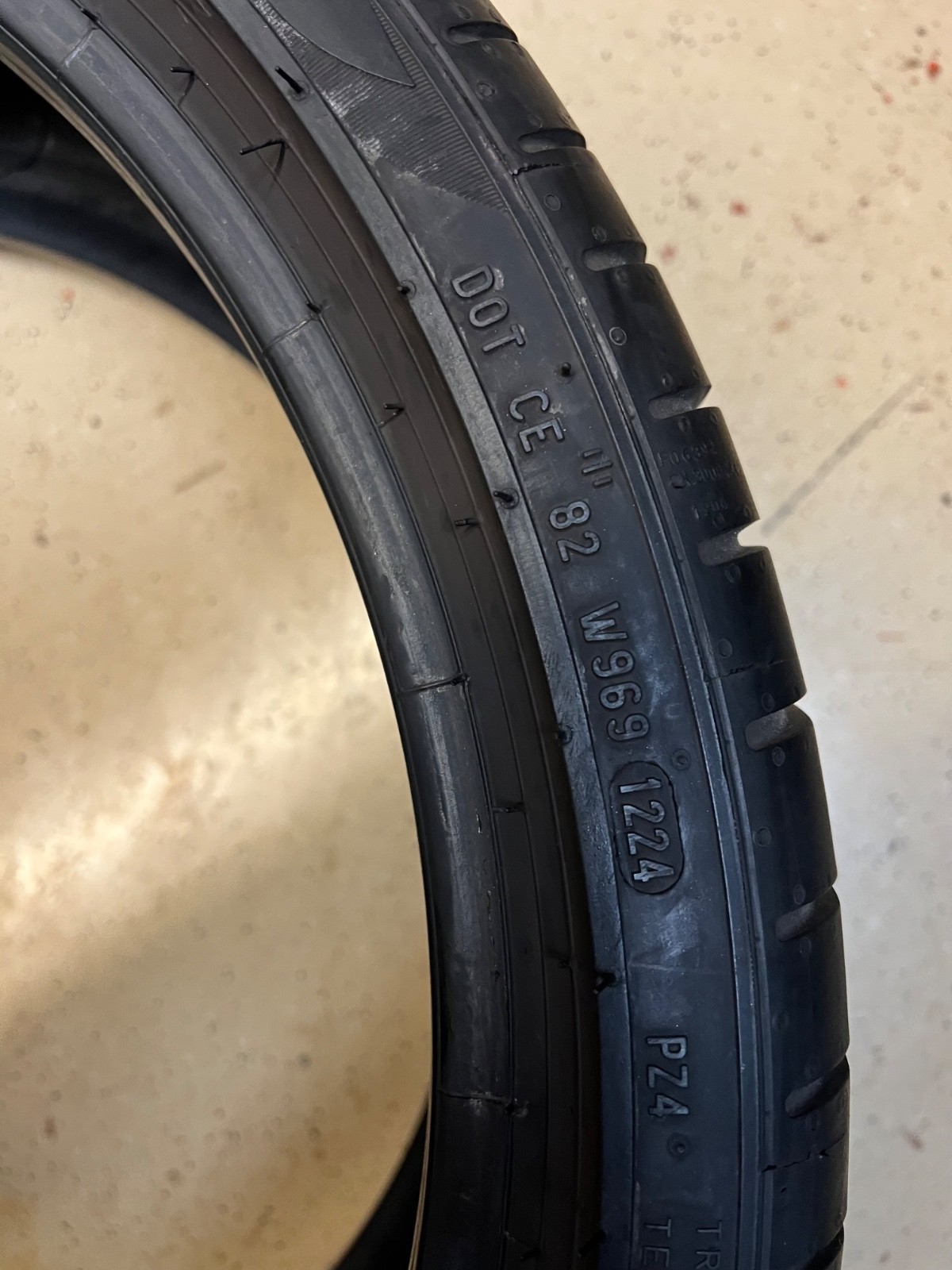 2 – NO REPAIRS 275/30R20 XL (97Y) Pirelli P Zero PZ4 Run Flat (* MOE) – 2154