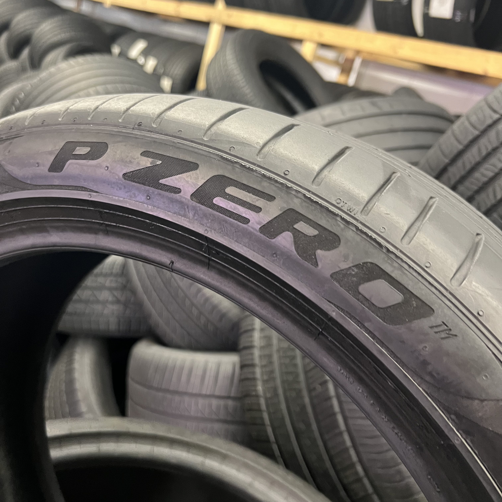 Set Of 2 Tires Pirelli P Zero PZ4 Run Flat BMW 225/45R19 96W DOT.0823 NO Patch