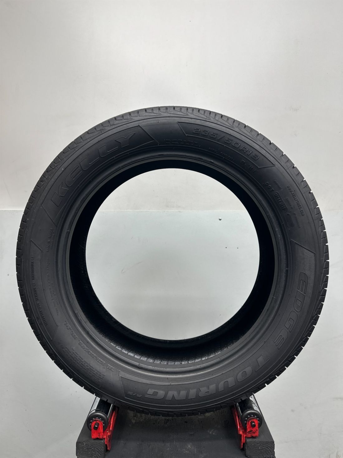 1 Kelly Edge Touring A/S Used Tire P235/50R19 2355019 235/50/19 10/32