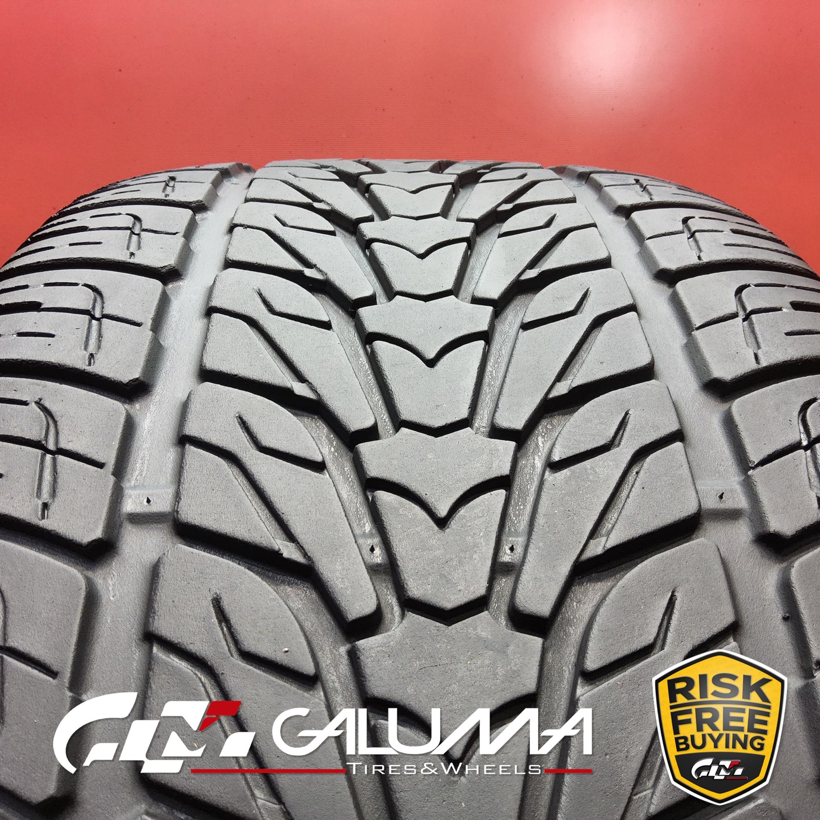 1 Tire Nexen Roadian HP XL 305/35R24 305/35/24 3053524 112V #96209