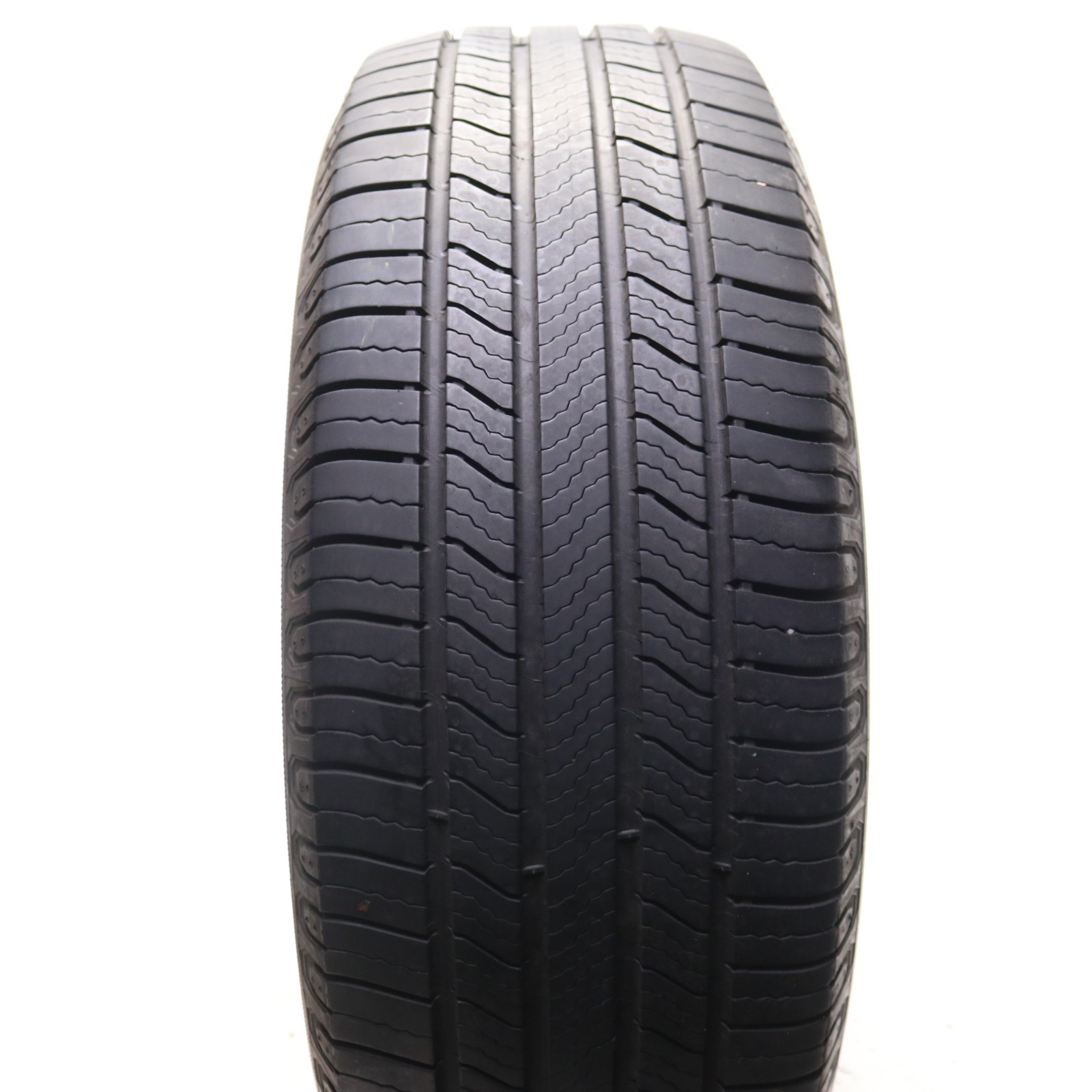 Used 235/60R18 Michelin Defender 2 – 107H – 7/32