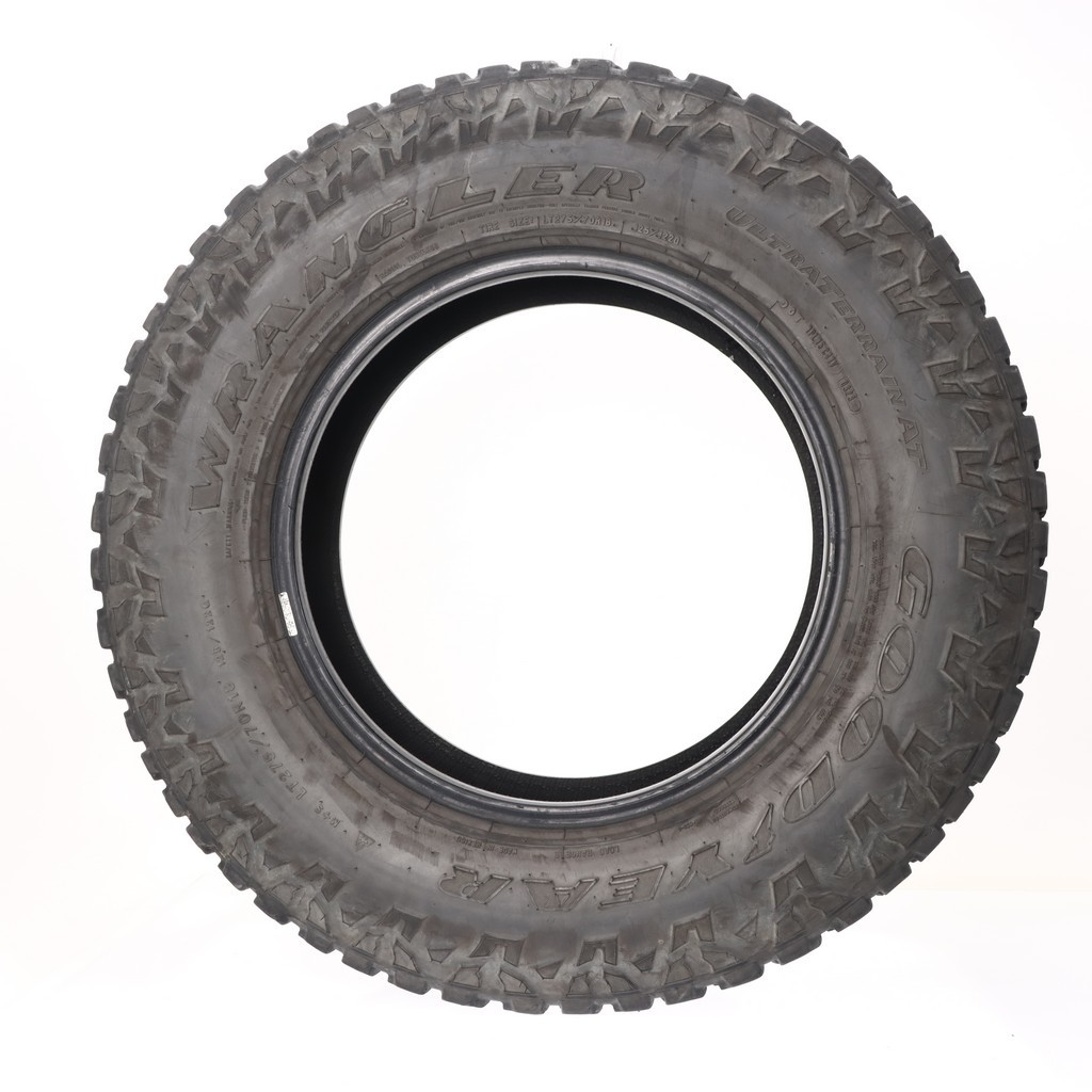 Used LT 275/70R18 Goodyear Wrangler Ultra Terrain AT 125/122Q – 9/32