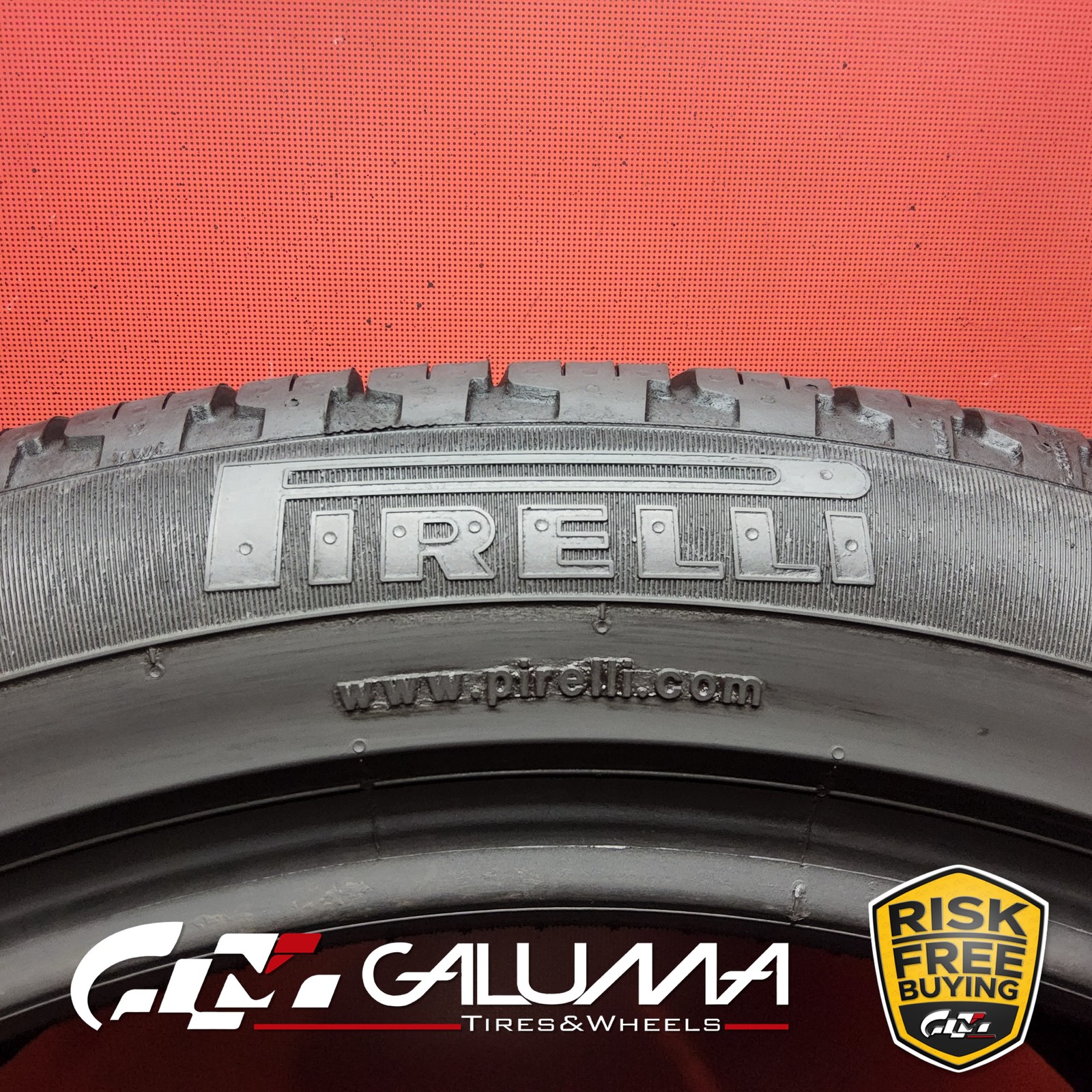 1 Tire Pirelli Scorpion Verde All season 285/40R21 285/40/21 No Repairs #95529