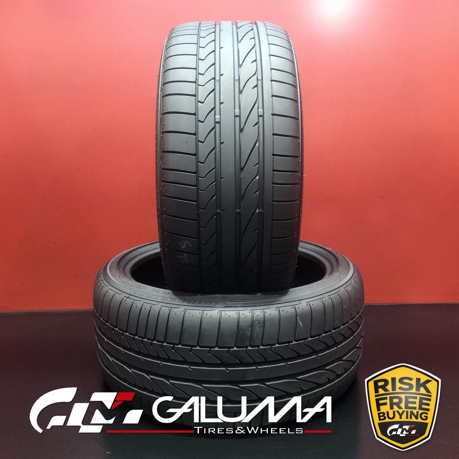 Set of 2 Tires Bridgestone Potenza RE050A RFT RunFlat 255/35R18 No Repairs 95346
