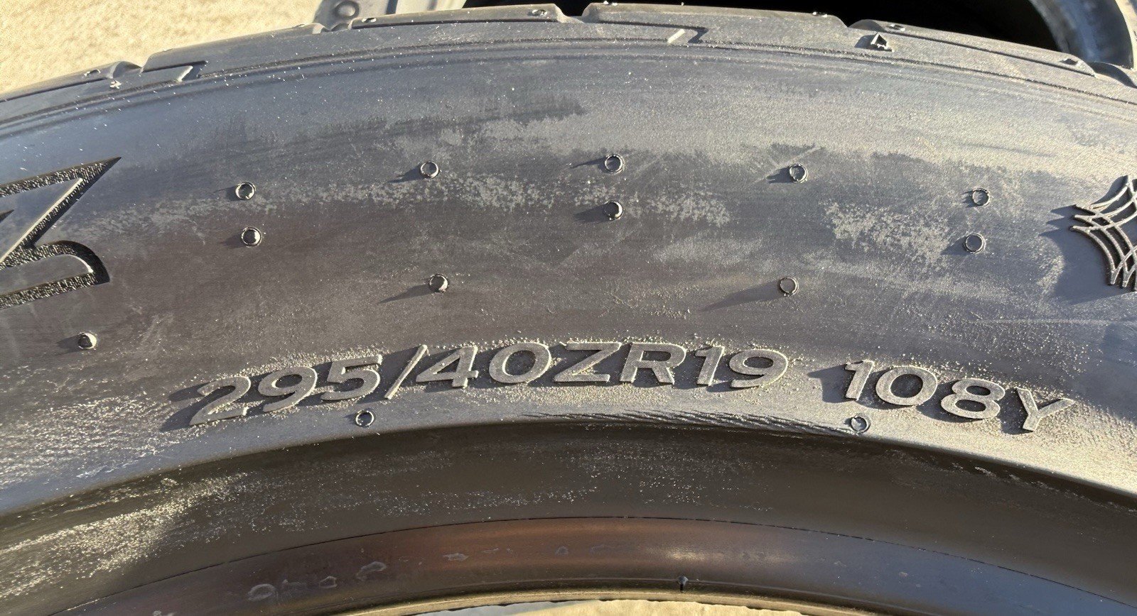 TWO BRAND NEW 295/40ZR19 108Y Hankook Ventus S1 evo Z ND0 Porsche Panamera Tires