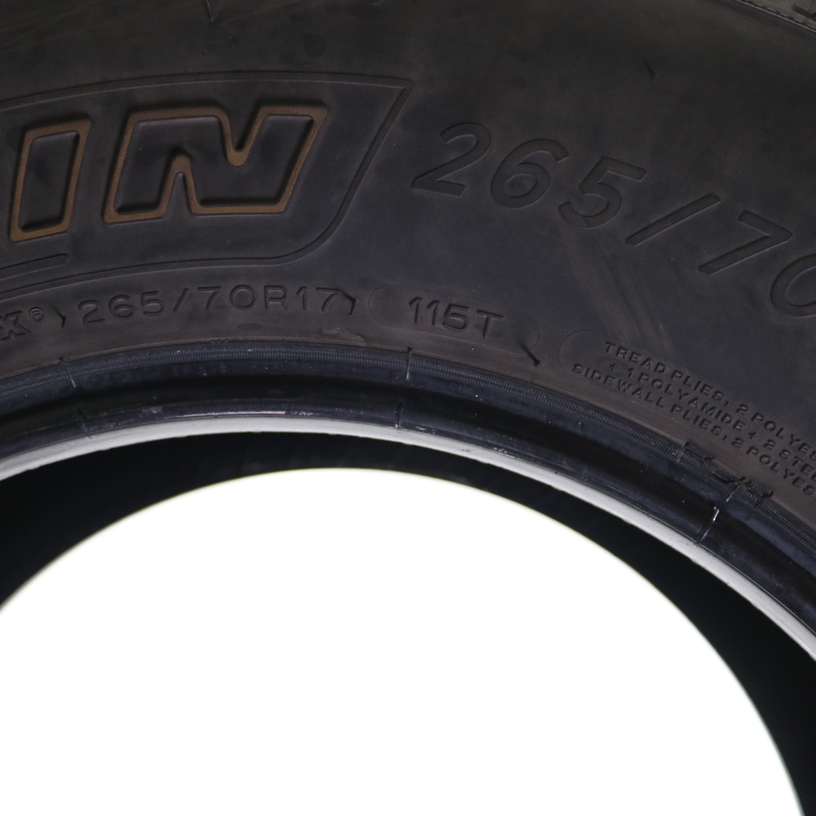 Set of 2 Used 265/70R17 Michelin Defender LTX M/S – 115T – 6-7/32 No Repairs