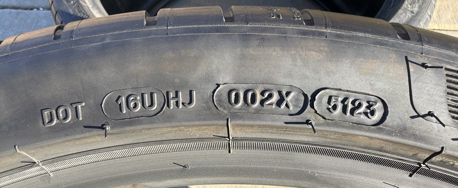 Set of TWO BRAND NEW 315/30ZR22 (107Y) Michelin Pilot Sport 4S Tires 3153022