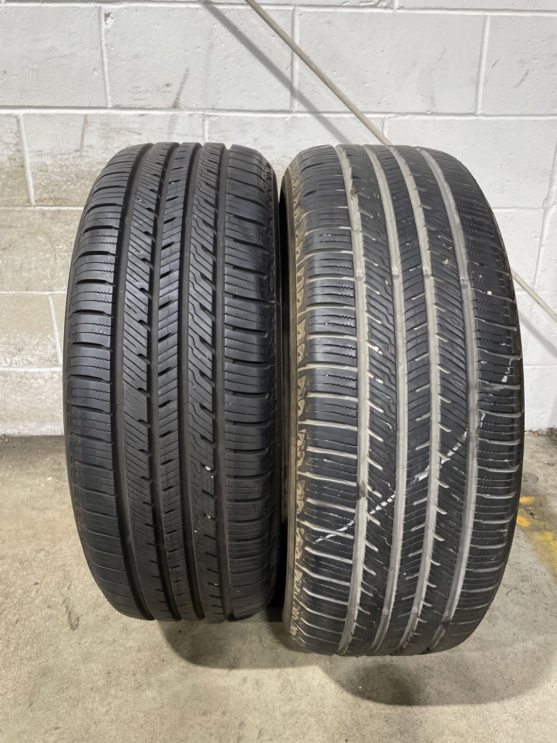 2x P235/55R20 Yokohama YK-CTX 10/32 102 V Used Tires 2355520