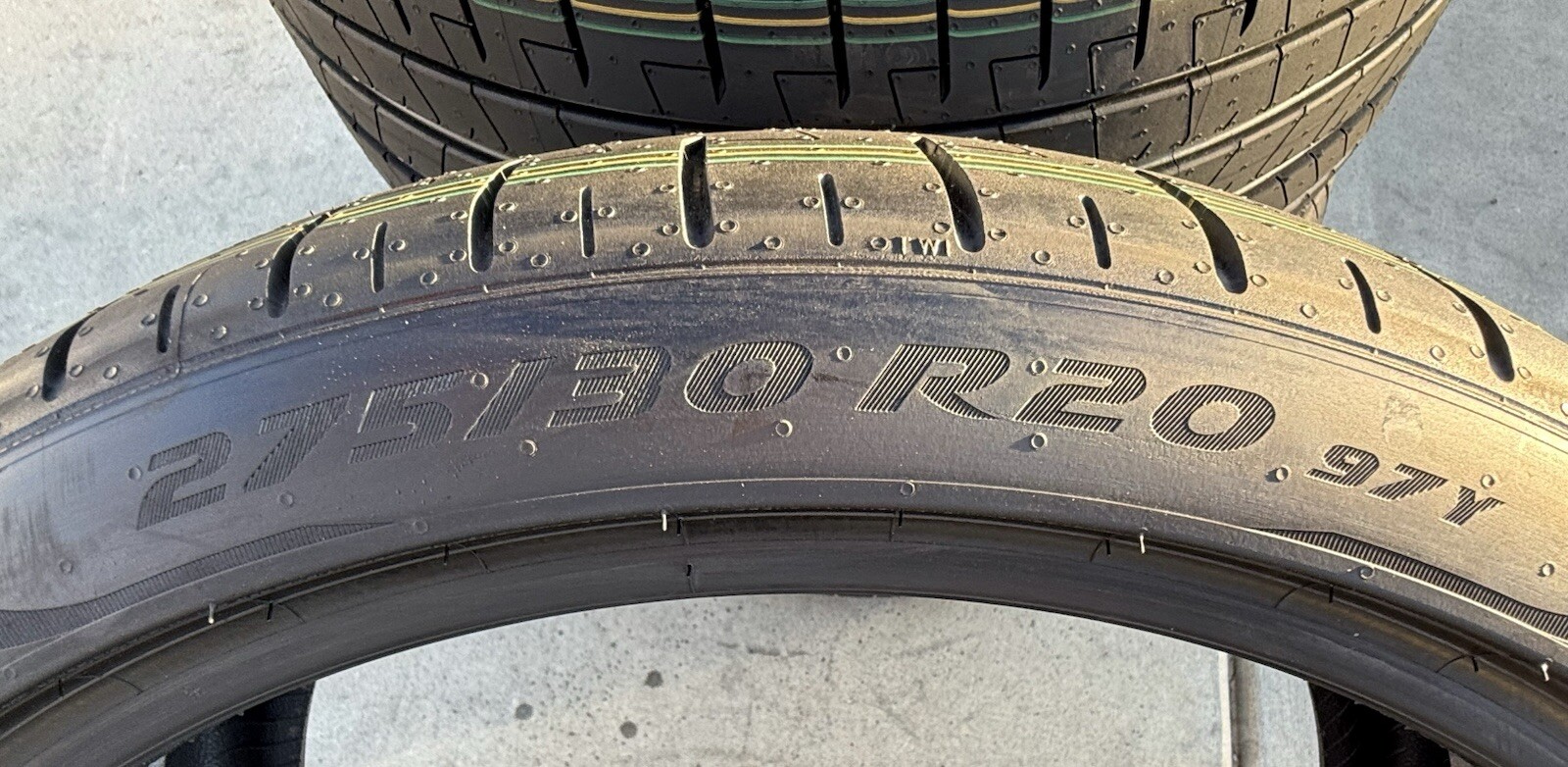 Set of TWO BRAND NEW Pirelli P Zero PZ4 275/30R20 97Y T1 Tesla ELECT PNCS Tires