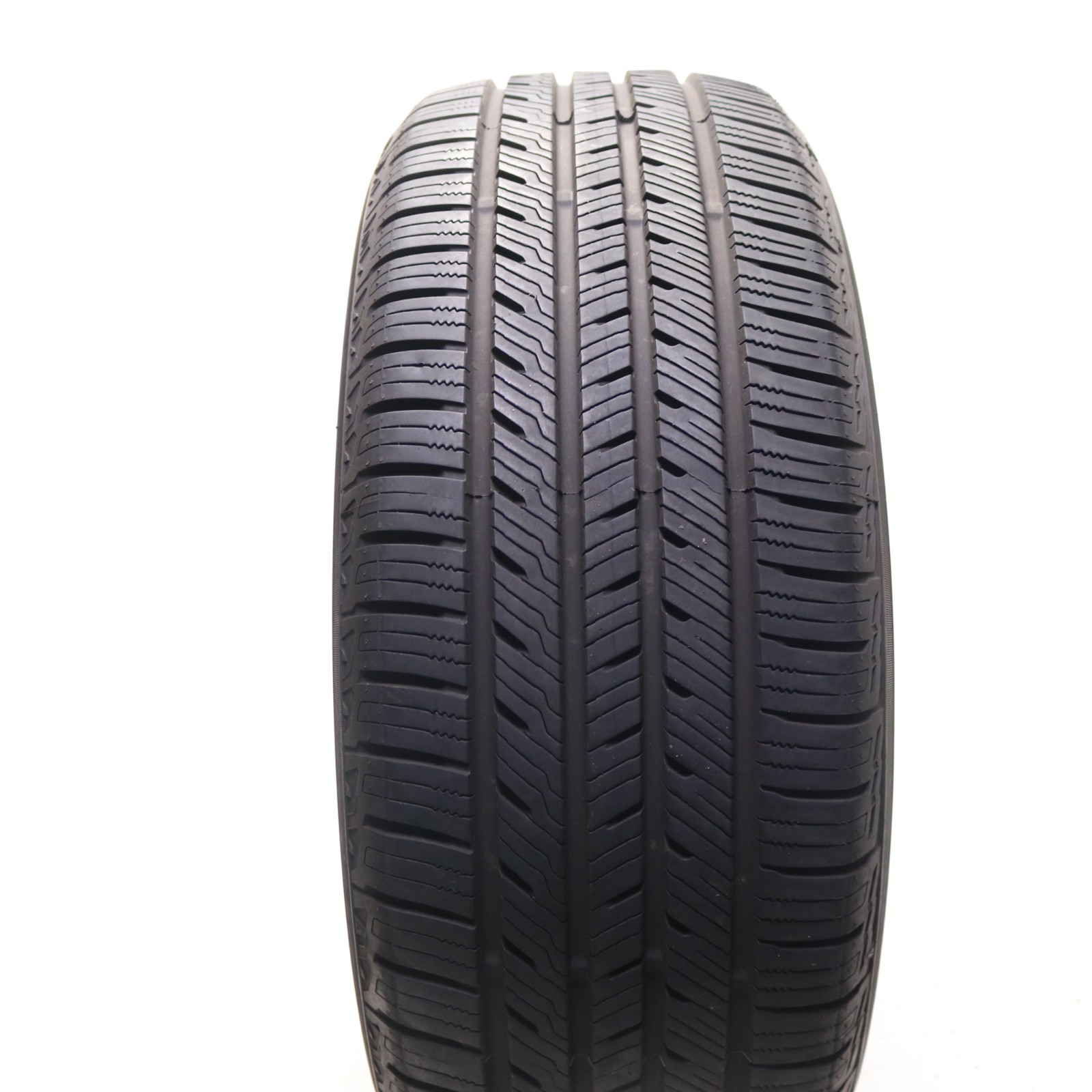 Set of 4 Used 235/55R19 Yokohama YK-CTX – 105V – 9-10/32