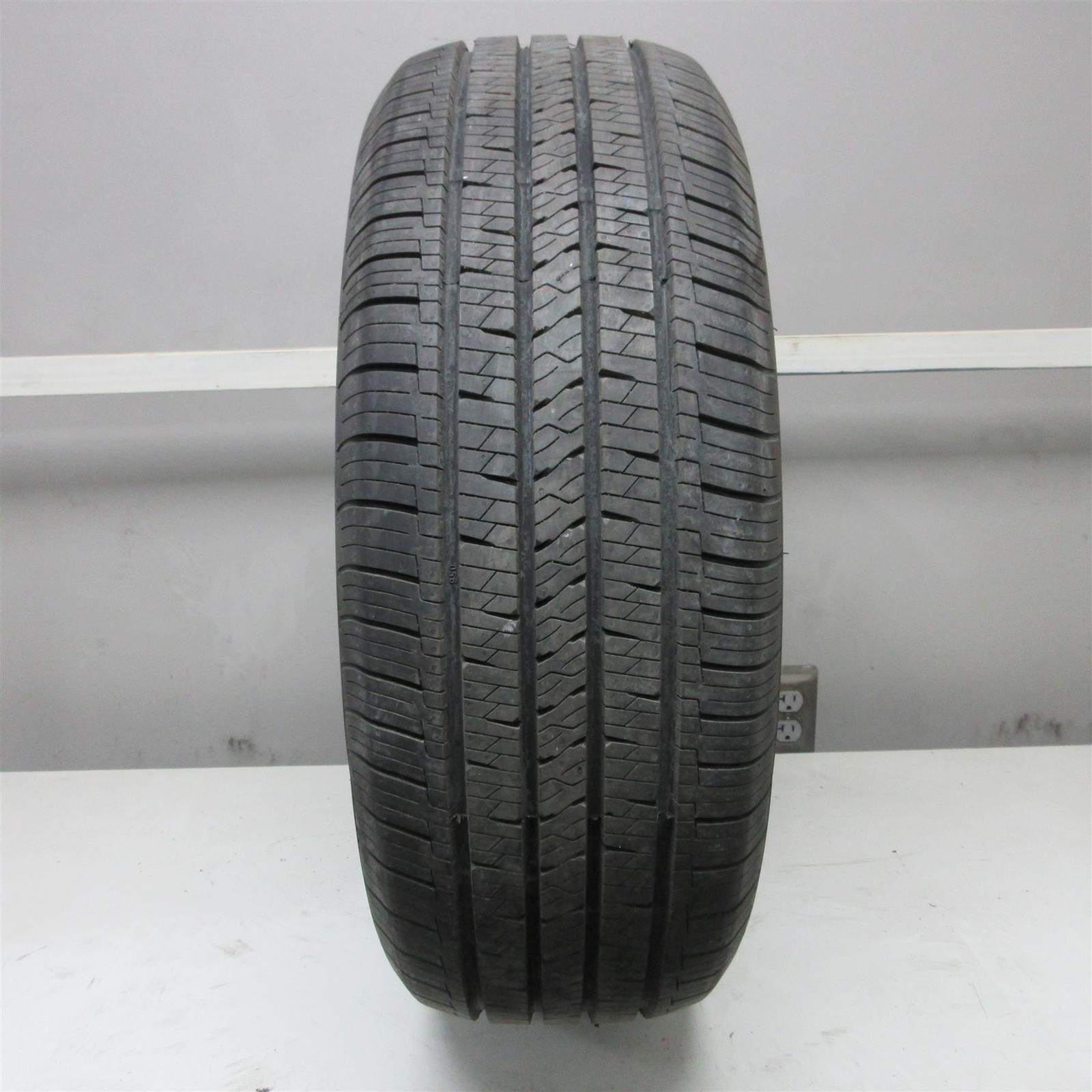 215/60R16 West Lake Foray RP218 95V Used Tire (9/32nd) NO PATCHES! (QTY 1)