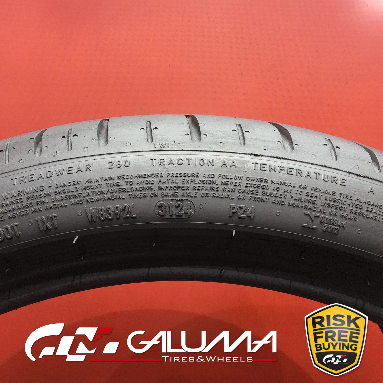 Set of 2 Tires Pirelli P-Zero (PZ4) ★ XL 285/35R21 285/35/21 2853521 105Y #95833