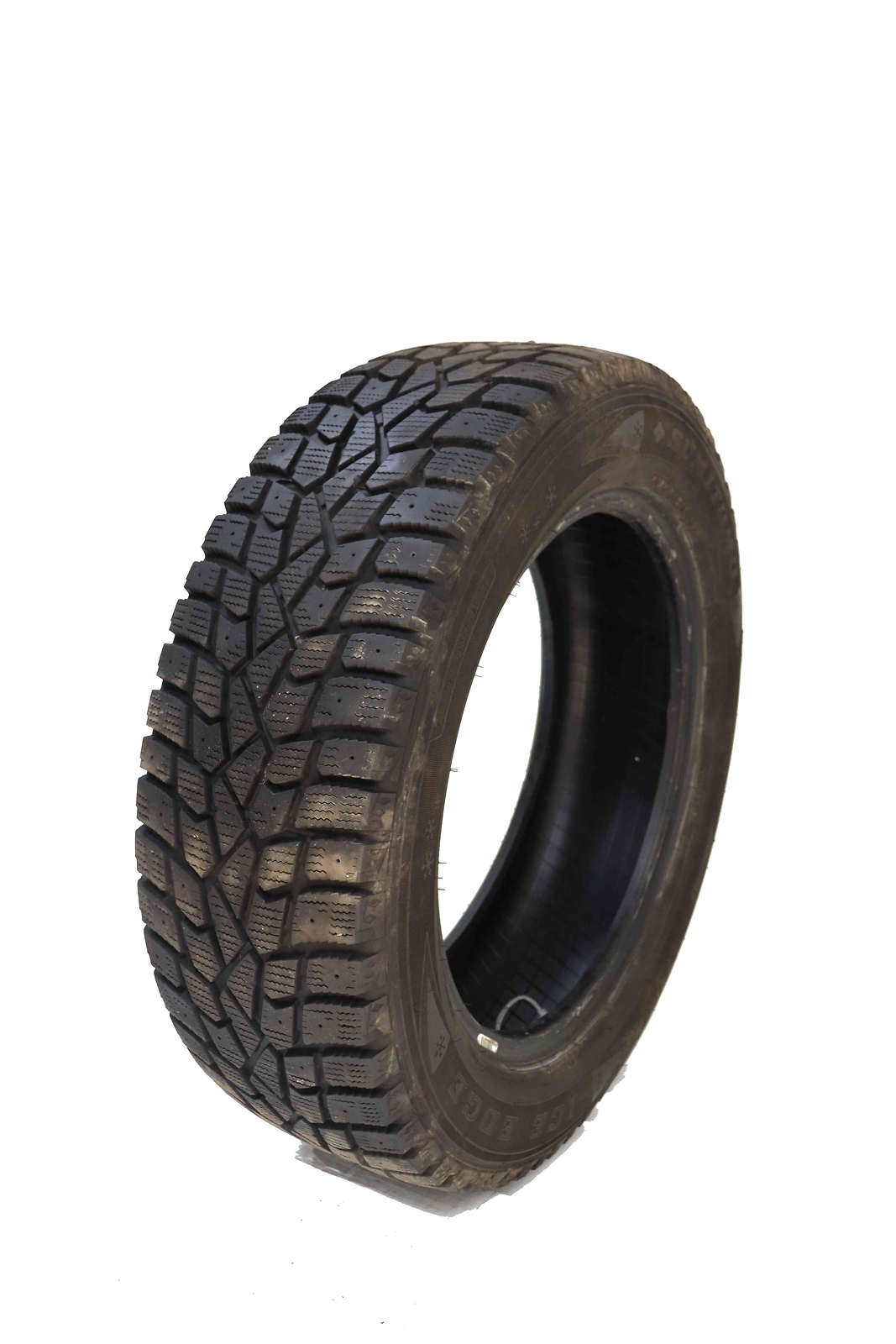 P215/60R17 Sumitomo Ice Edge 96 T Used 8/32nds