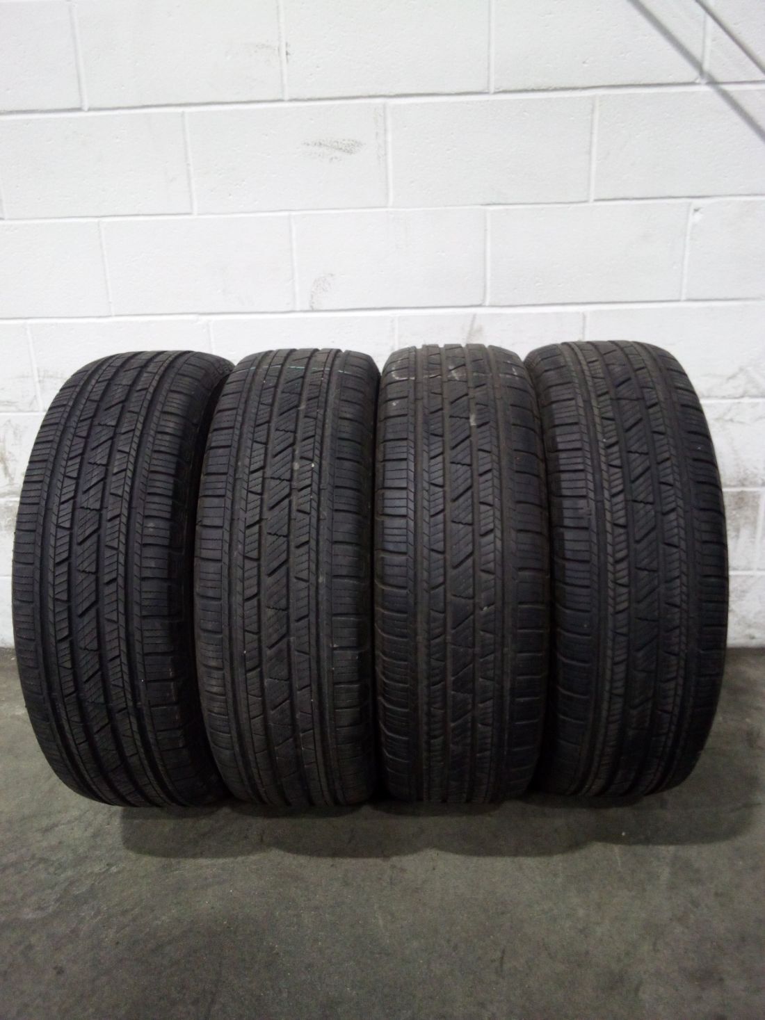4x P245/60R20 Cooper Discoverer SRX 8/32 107 H Used Tires 2456020